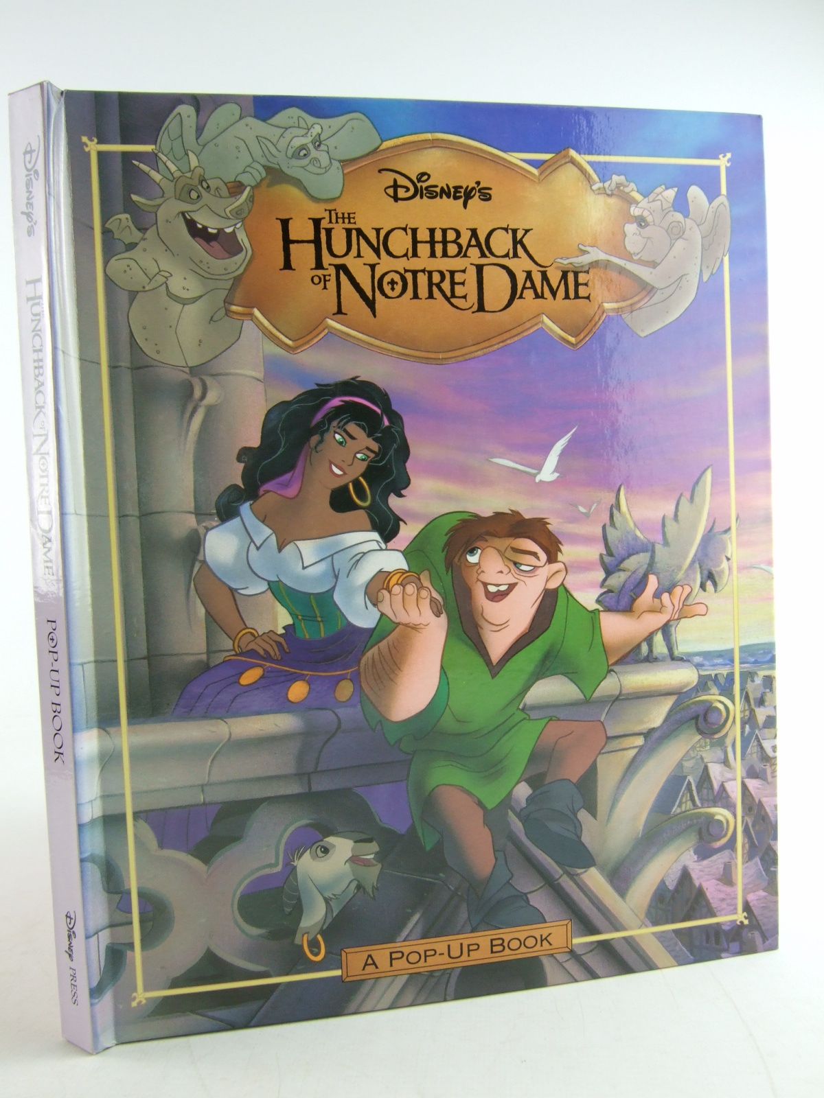 DISNEY'S THE HUNCHBACK OF NOTRE DAME A POP-UP BOOK, STOCK CODE: 1806432