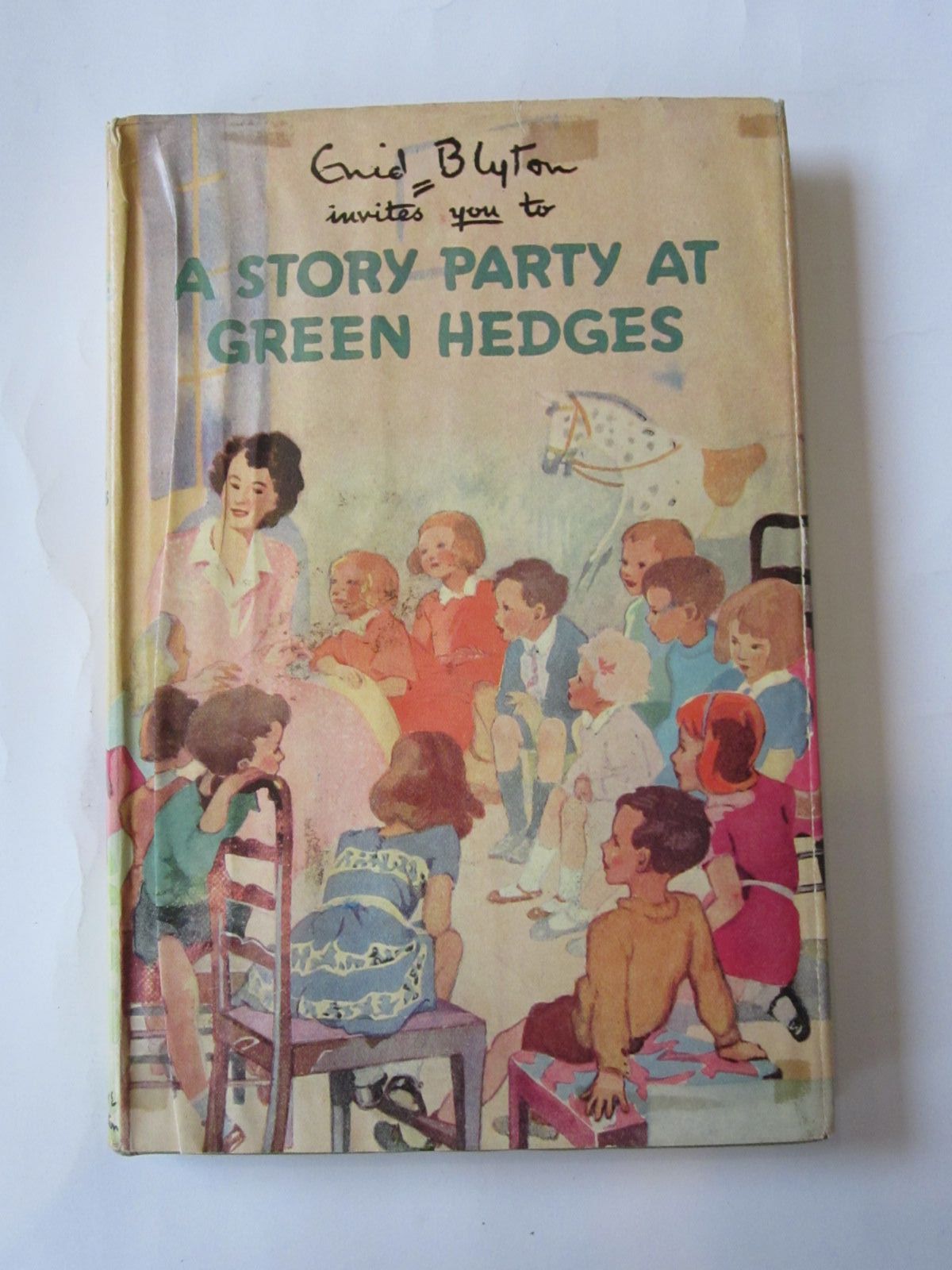 Cover of A STORY PARTY AT GREEN HEDGES by Enid Blyton