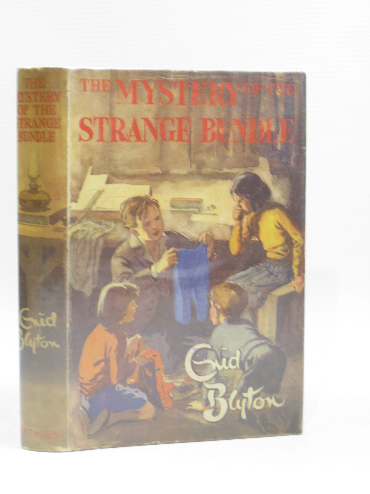 Cover of THE MYSTERY OF THE STRANGE BUNDLE by Enid Blyton