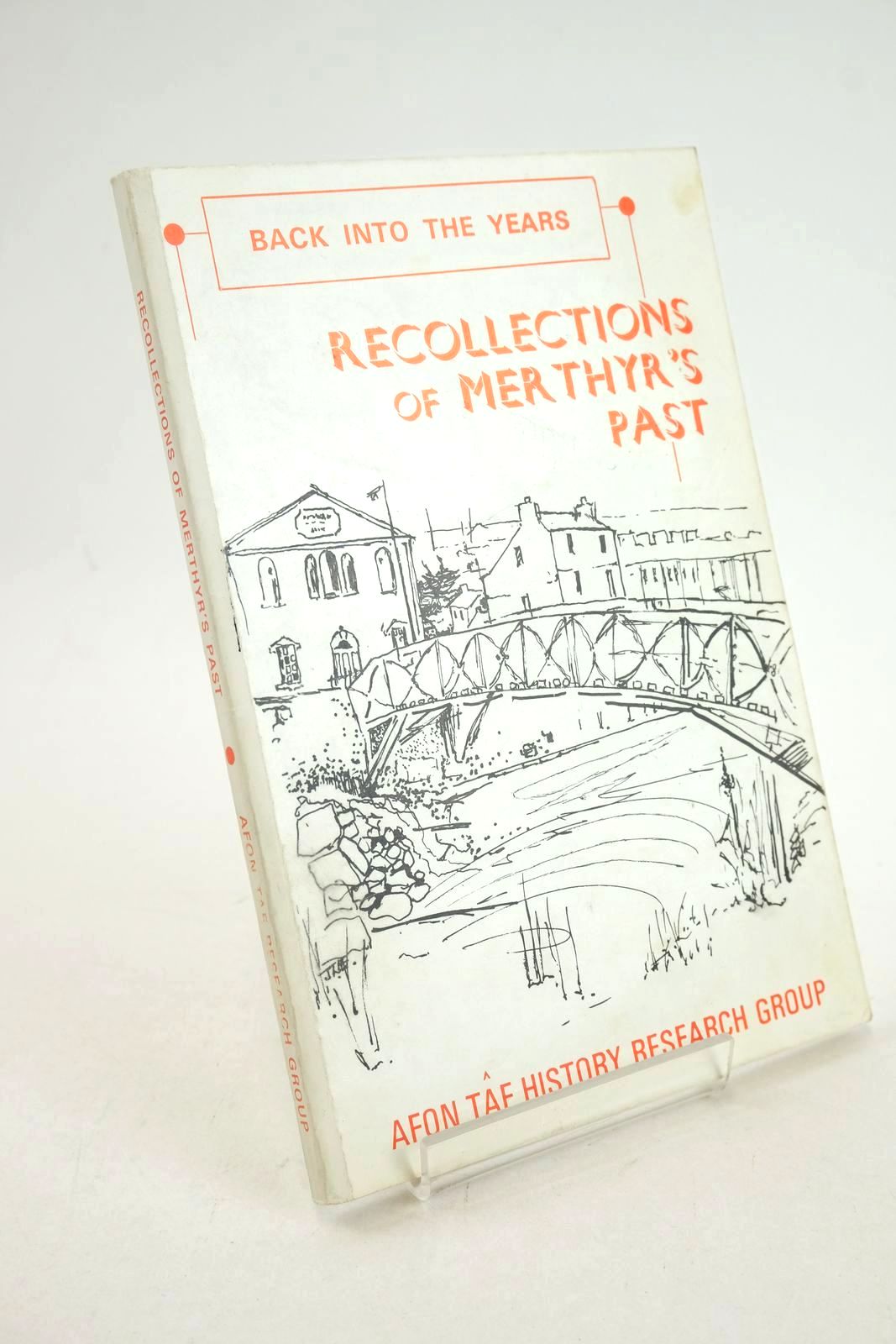Cover of RECOLLECTIONS OF MERTHYR'S PAST: BACK INTO THE YEARS by F. Vaughan; Julie Edwards;  et al