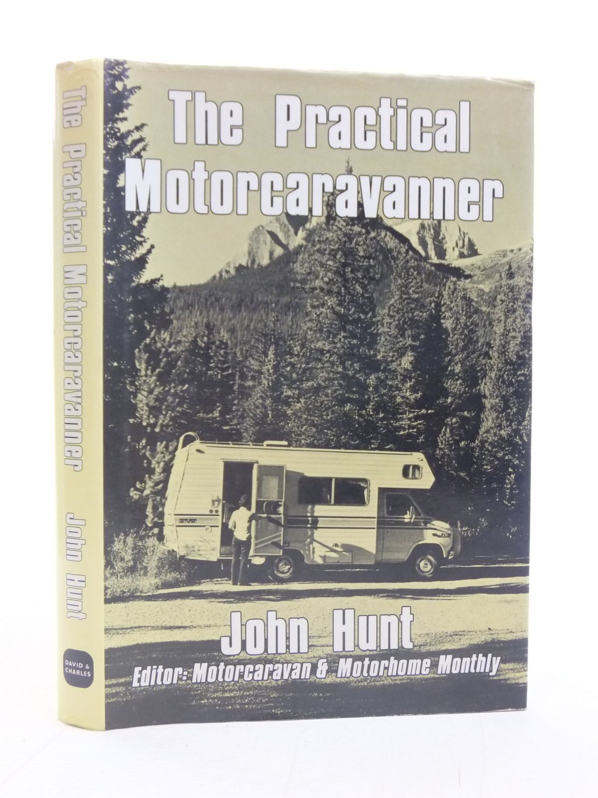 Cover of THE PRACTICAL MOTORCARAVANNER by John Hunt