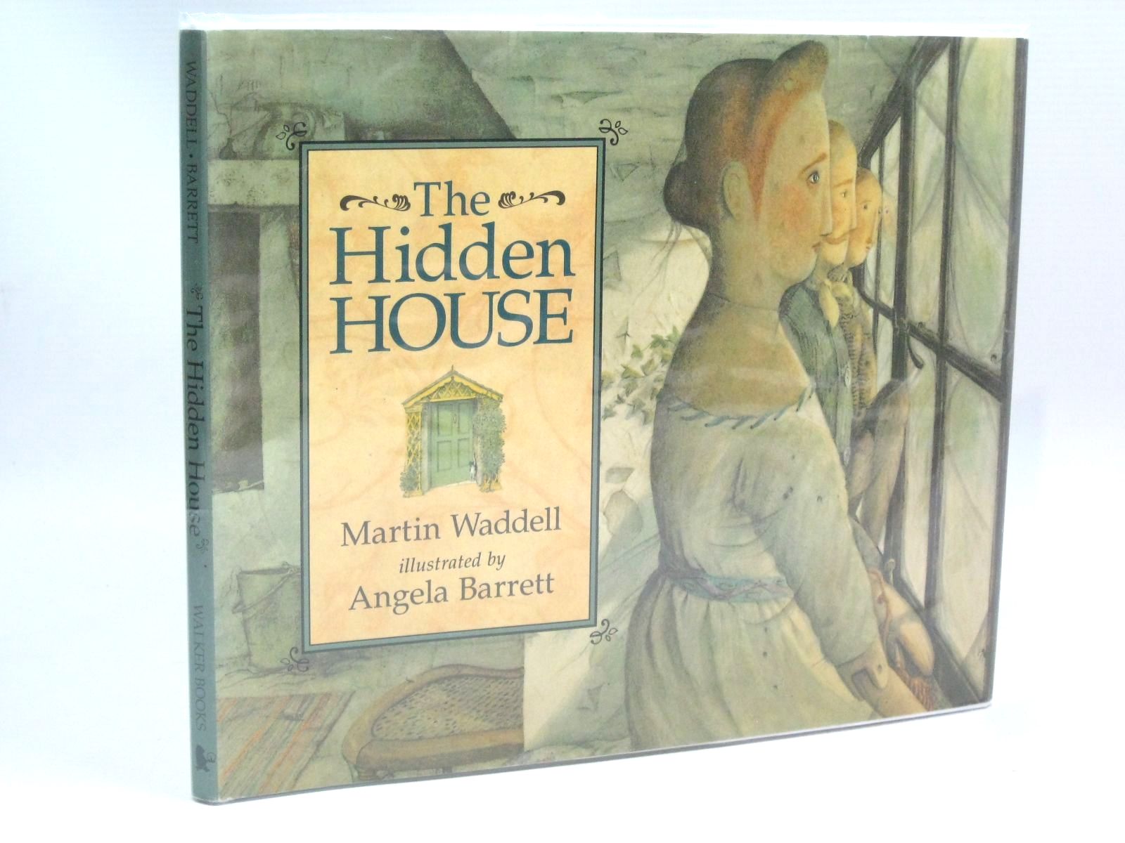 Cover of THE HIDDEN HOUSE by Martin Waddell