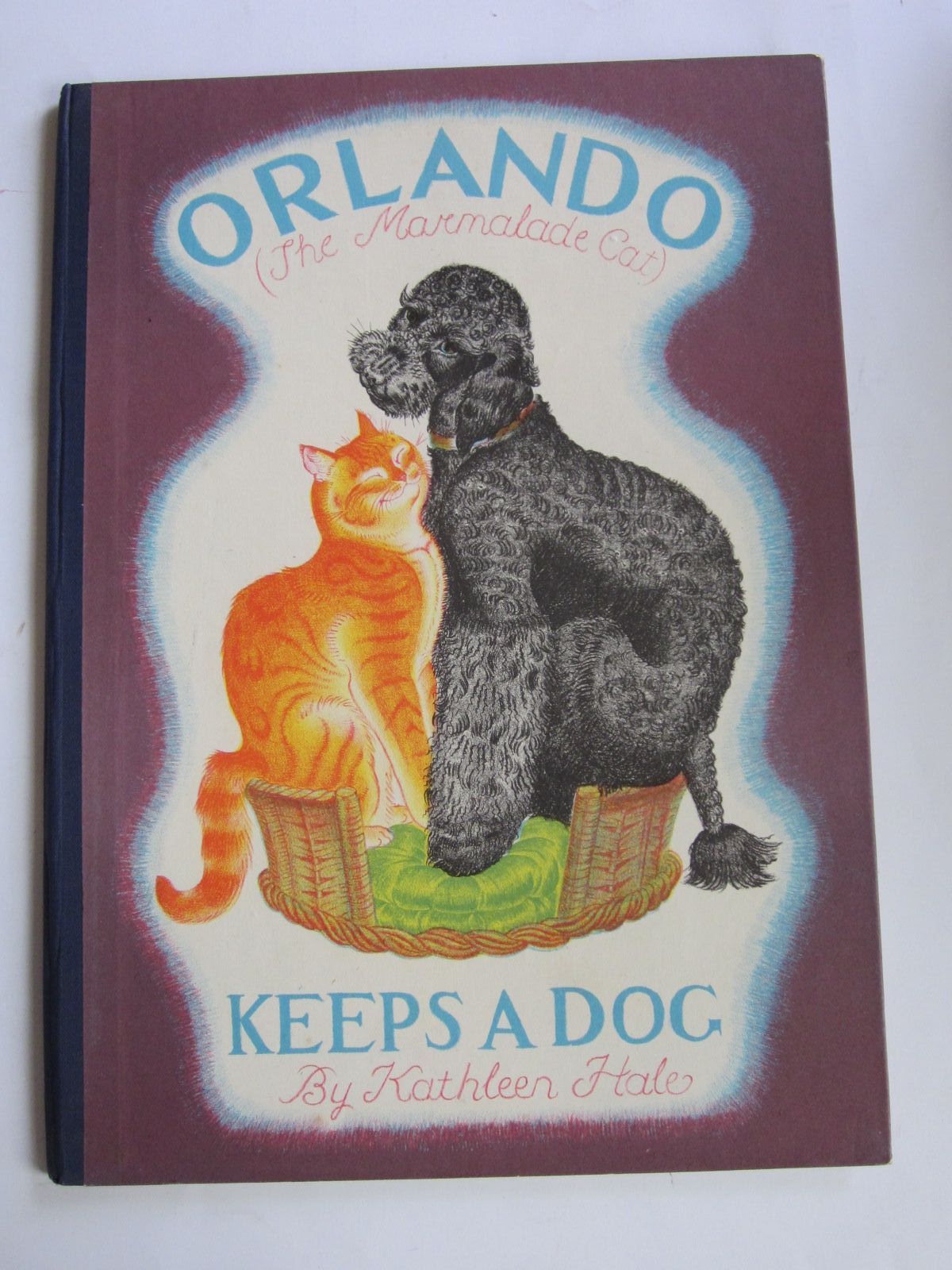 Stella & Rose's Books ORLANDO (THE MARMALADE CAT) KEEPS A DOG Written