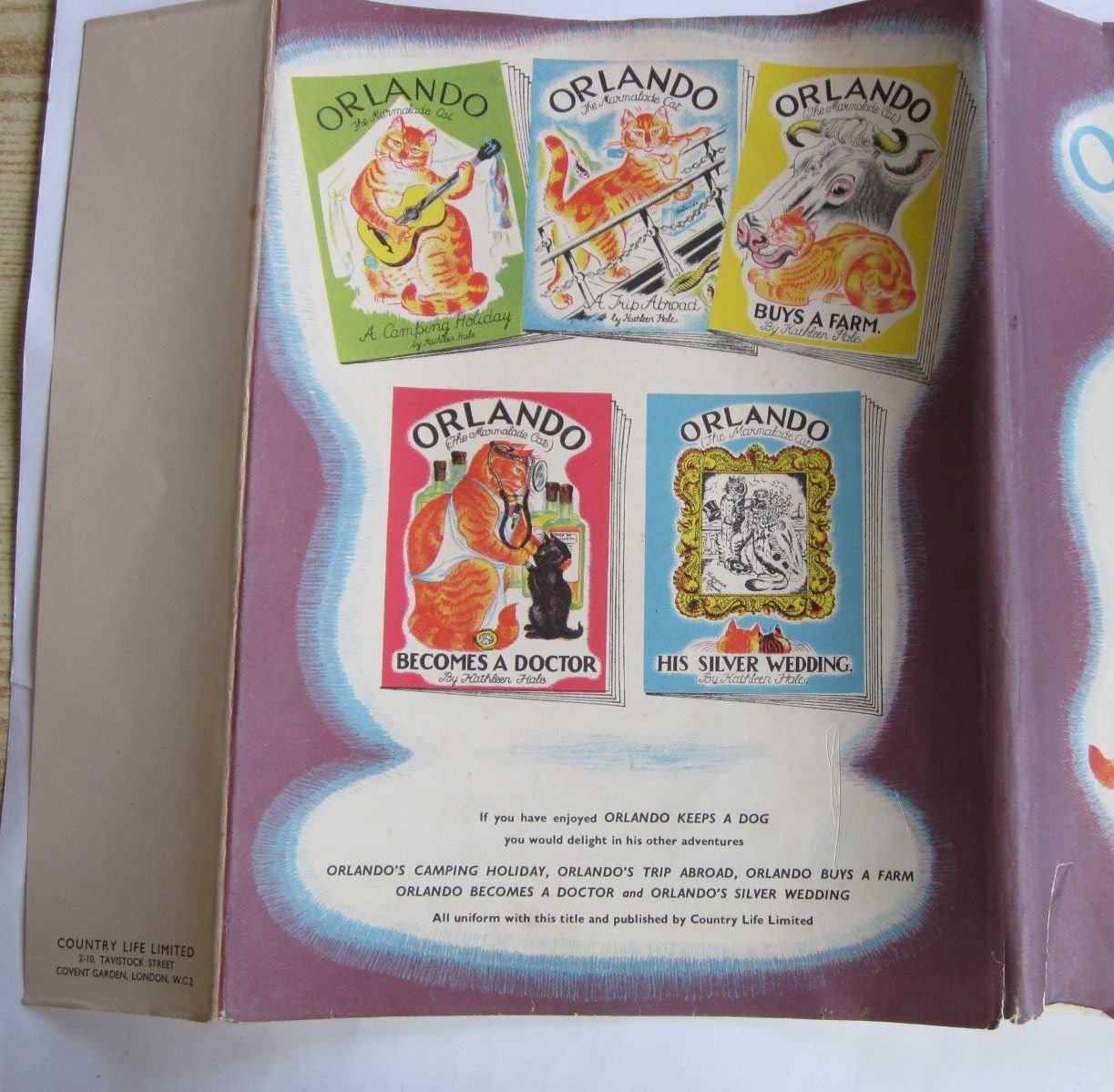 Stella & Rose's Books ORLANDO (THE MARMALADE CAT) KEEPS A DOG Written