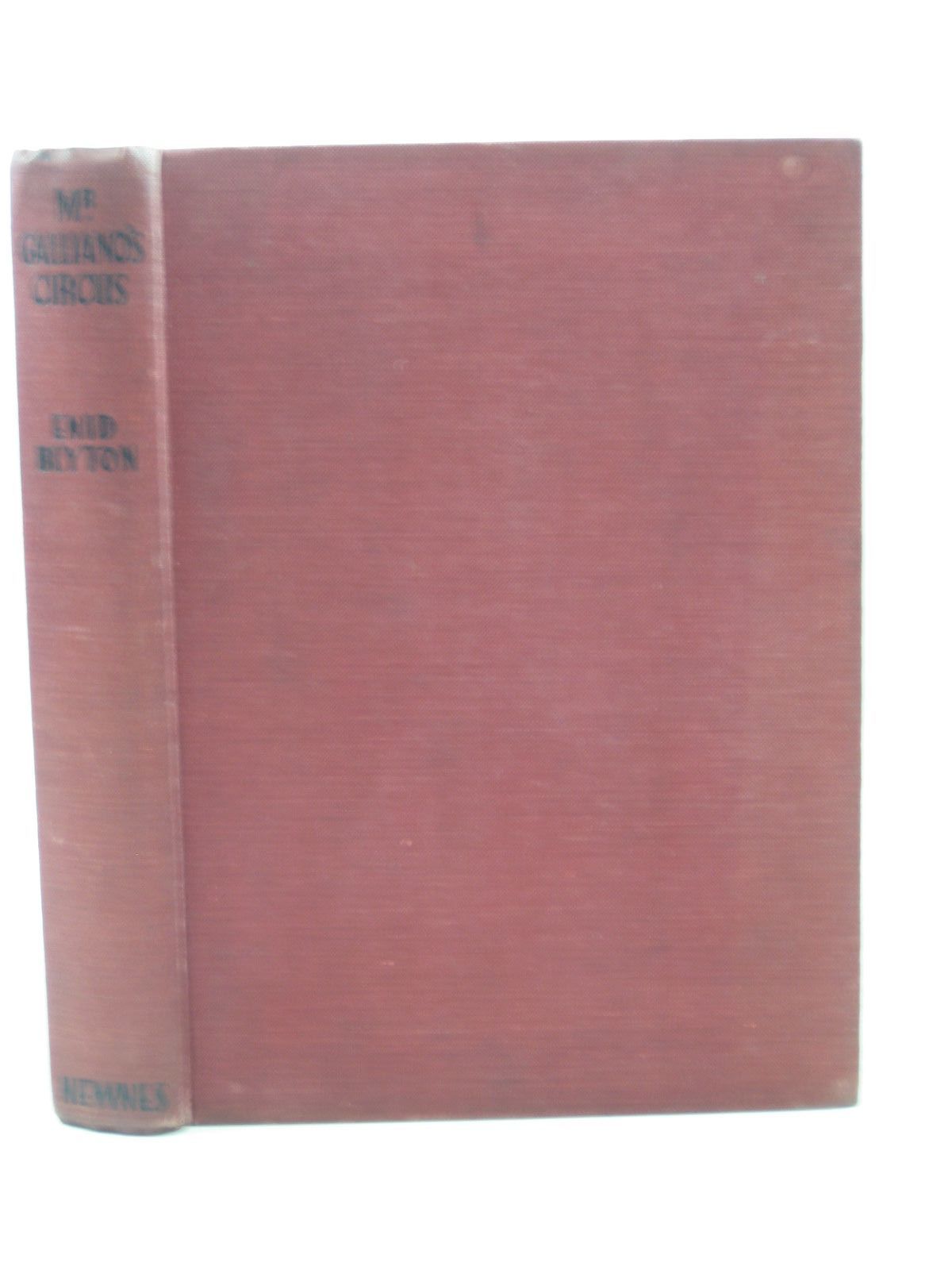 Photo of MR. GALLIANO'S CIRCUS written by Blyton, Enid illustrated by Davie, E.H. published by George Newnes Ltd. (STOCK CODE: 1313996)  for sale by Stella & Rose's Books
