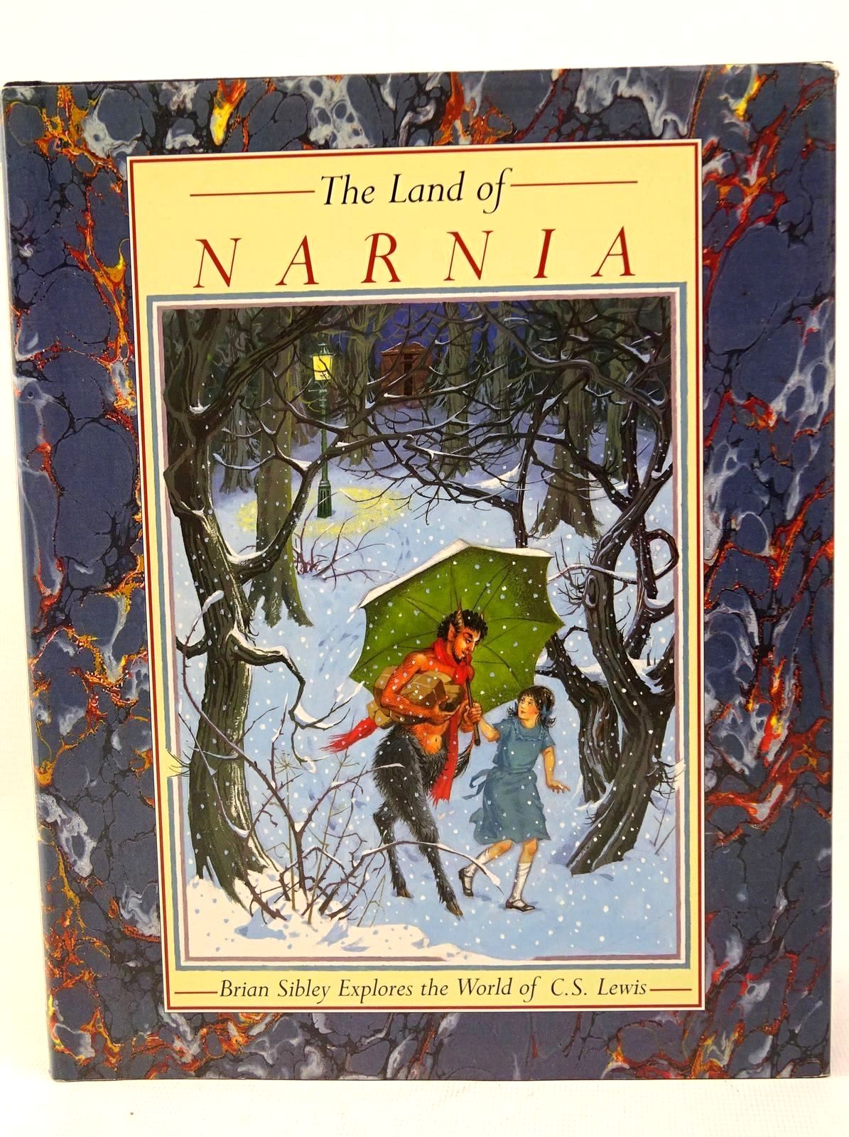 Photo of THE LAND OF NARNIA written by Lewis, C.S. Sibley, Brian illustrated by Baynes, Pauline published by Collins Lions (STOCK CODE: 1317606)  for sale by Stella & Rose's Books