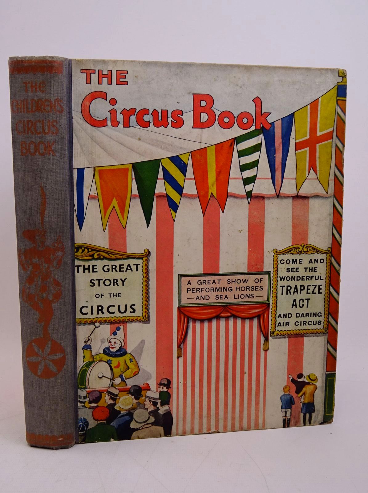 Photo of THE CHILDREN'S CIRCUS BOOK written by Brent-Dyer, Elinor M. Harding, Robert et al,  illustrated by Mayo, Eileen Payne, Wyndham published by Associated Newspapers Ltd. (STOCK CODE: 1317854)  for sale by Stella & Rose's Books