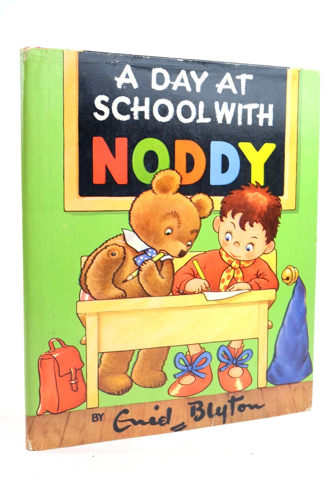 A Day At School With Noddy