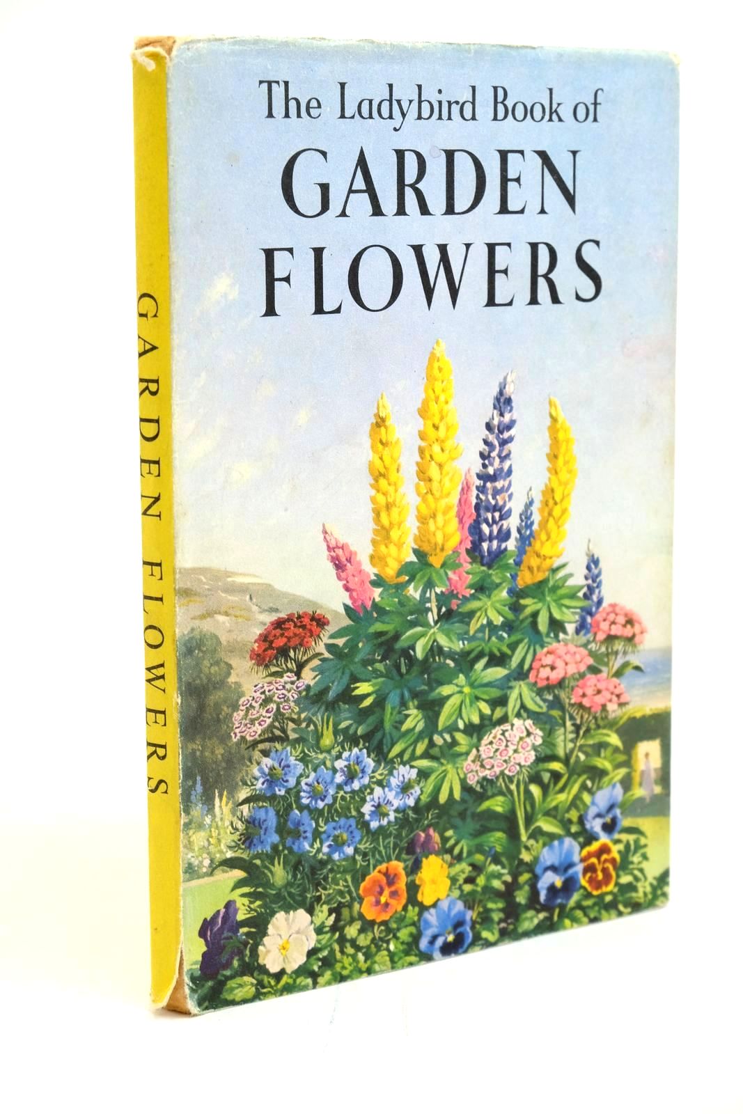 Photo of THE LADYBIRD BOOK OF GARDEN FLOWERS written by Vesey-Fitzgerald, Brian illustrated by Leigh-Pemberton, John published by Wills &amp; Hepworth Ltd. (STOCK CODE: 1321426)  for sale by Stella & Rose's Books