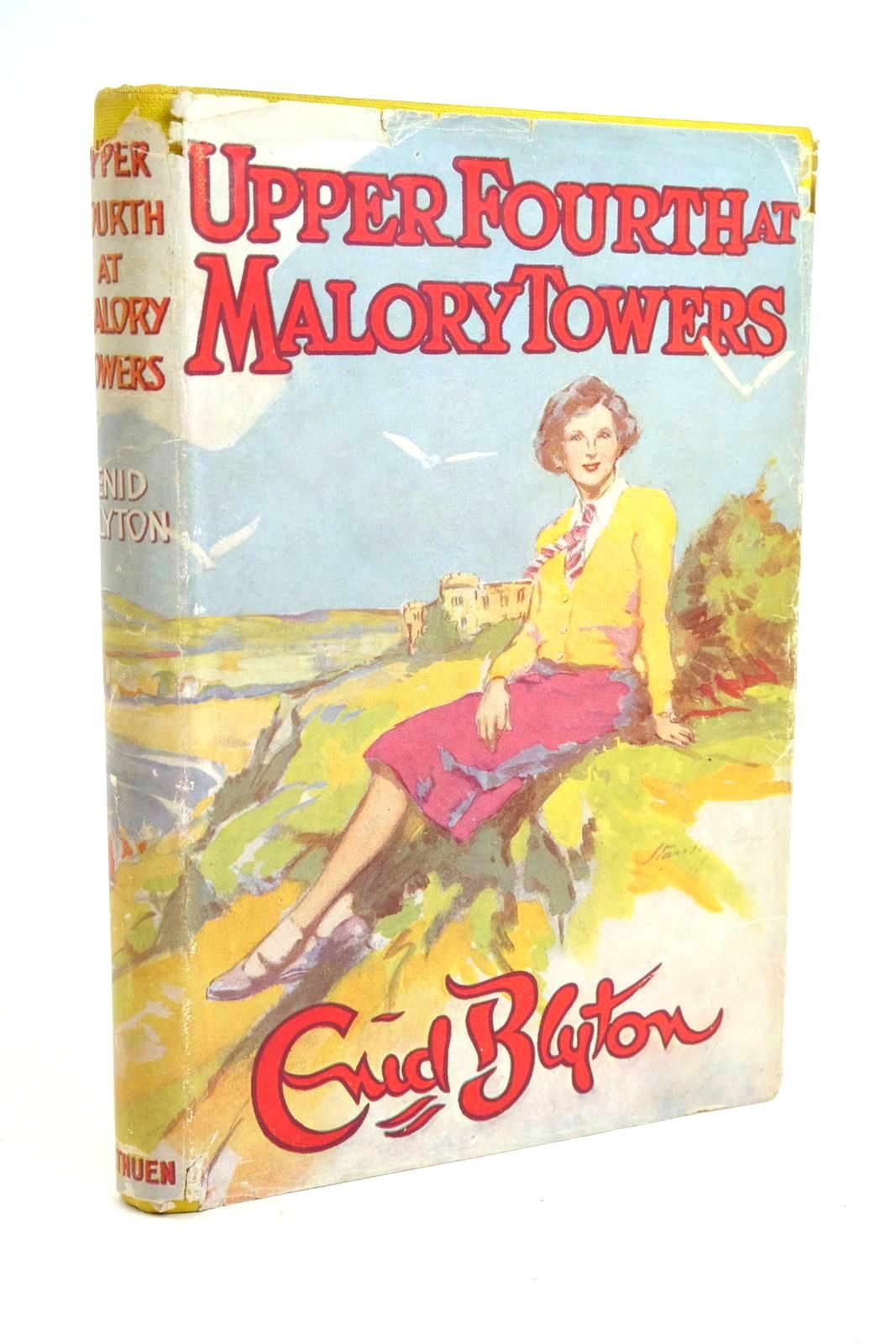 Photo of UPPER FOURTH AT MALORY TOWERS written by Blyton, Enid illustrated by Lloyd, Stanley published by Methuen &amp; Co. Ltd. (STOCK CODE: 1322080)  for sale by Stella & Rose's Books