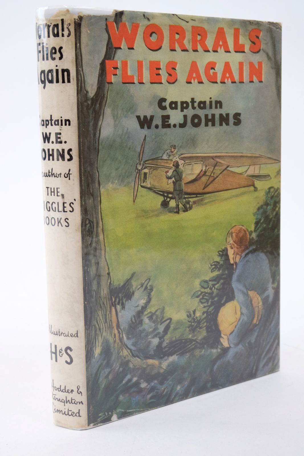 Photo of WORRALS FLIES AGAIN written by Johns, W.E. published by Hodder & Stoughton (STOCK CODE: 1322681)  for sale by Stella & Rose's Books
