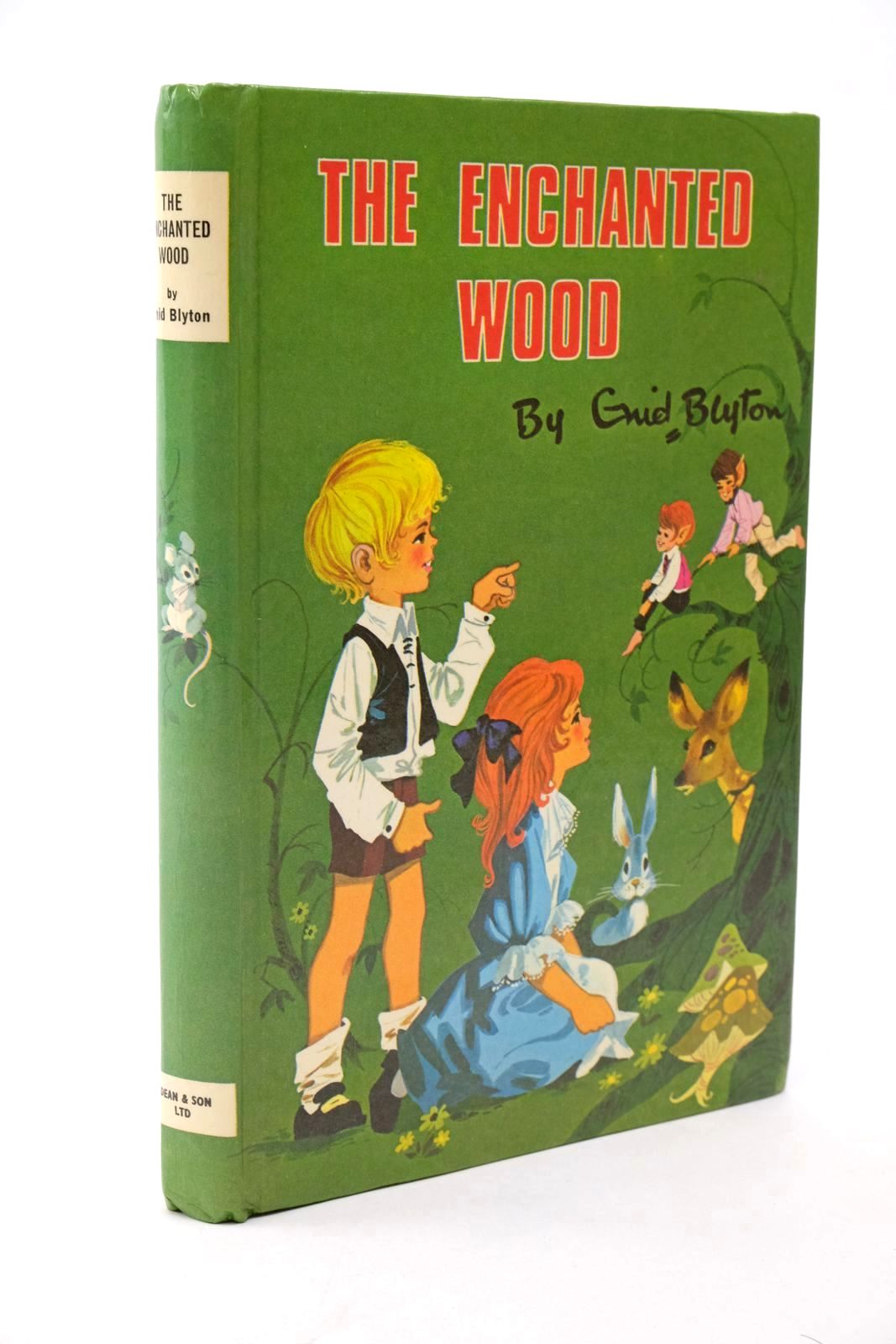 Photo of THE ENCHANTED WOOD written by Blyton, Enid illustrated by Cloke, Rene published by Dean & Son Ltd. (STOCK CODE: 1322689)  for sale by Stella & Rose's Books