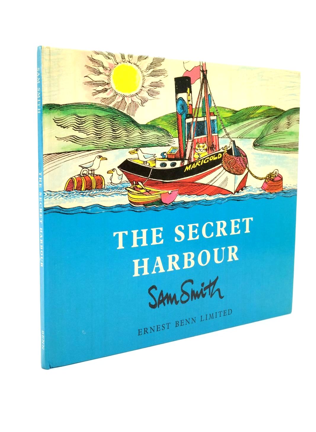 Photo of THE SECRET HARBOUR written by Smith, Sam illustrated by Smith, Sam published by Ernest Benn Limited (STOCK CODE: 1322752)  for sale by Stella & Rose's Books