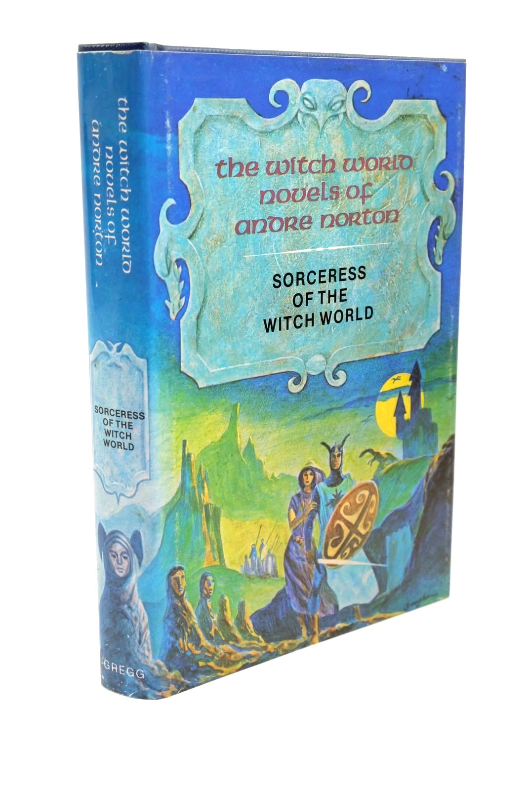 Photo of SORCERESS OF THE WITCH WORLD written by Norton, Andre illustrated by Gaughan, Jack Phalen, Alice Johnson, Barbi published by Gregg Press (STOCK CODE: 1323178)  for sale by Stella & Rose's Books