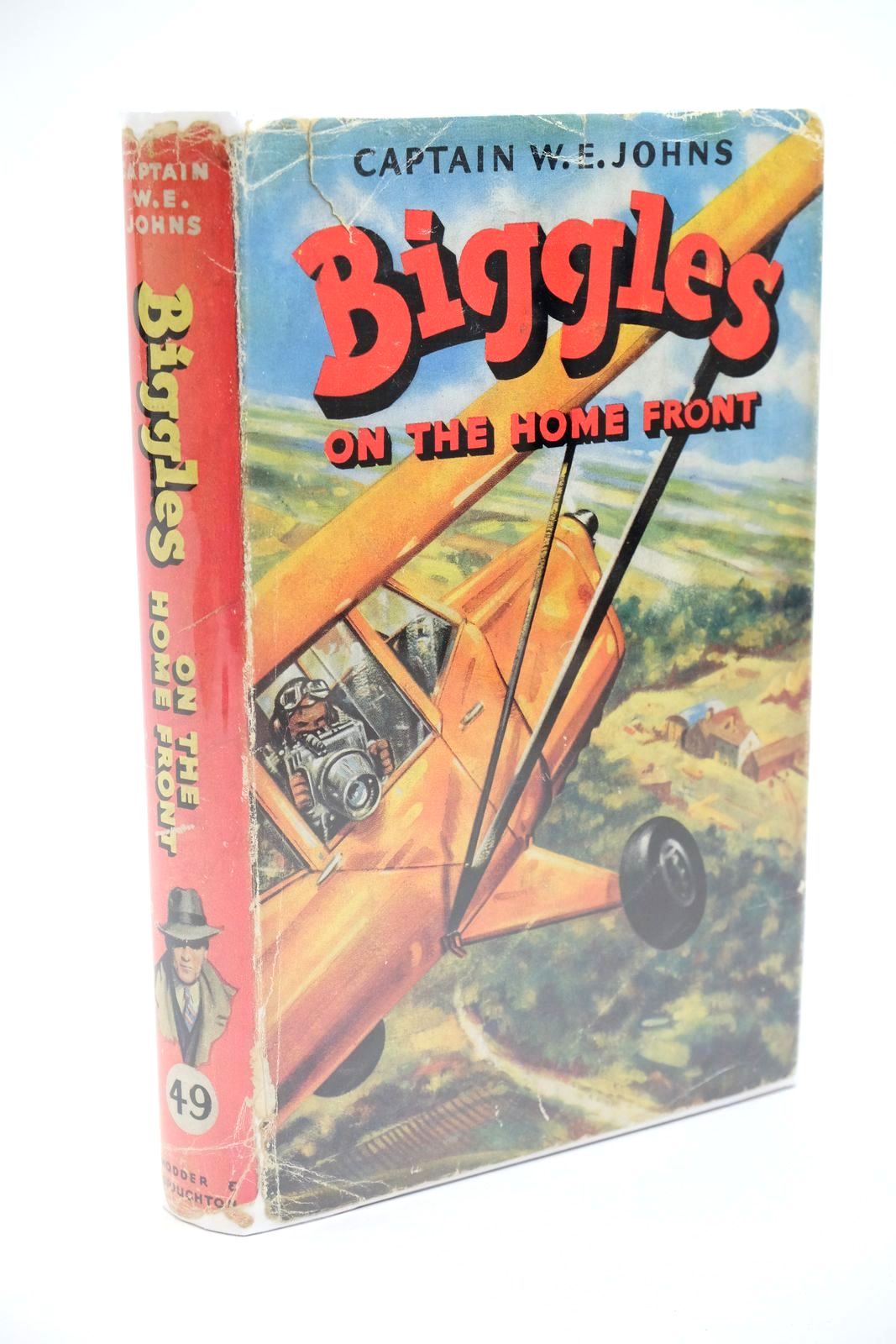 Photo of BIGGLES ON THE HOME FRONT written by Johns, W.E. illustrated by Stead,  published by Hodder &amp; Stoughton (STOCK CODE: 1323255)  for sale by Stella & Rose's Books