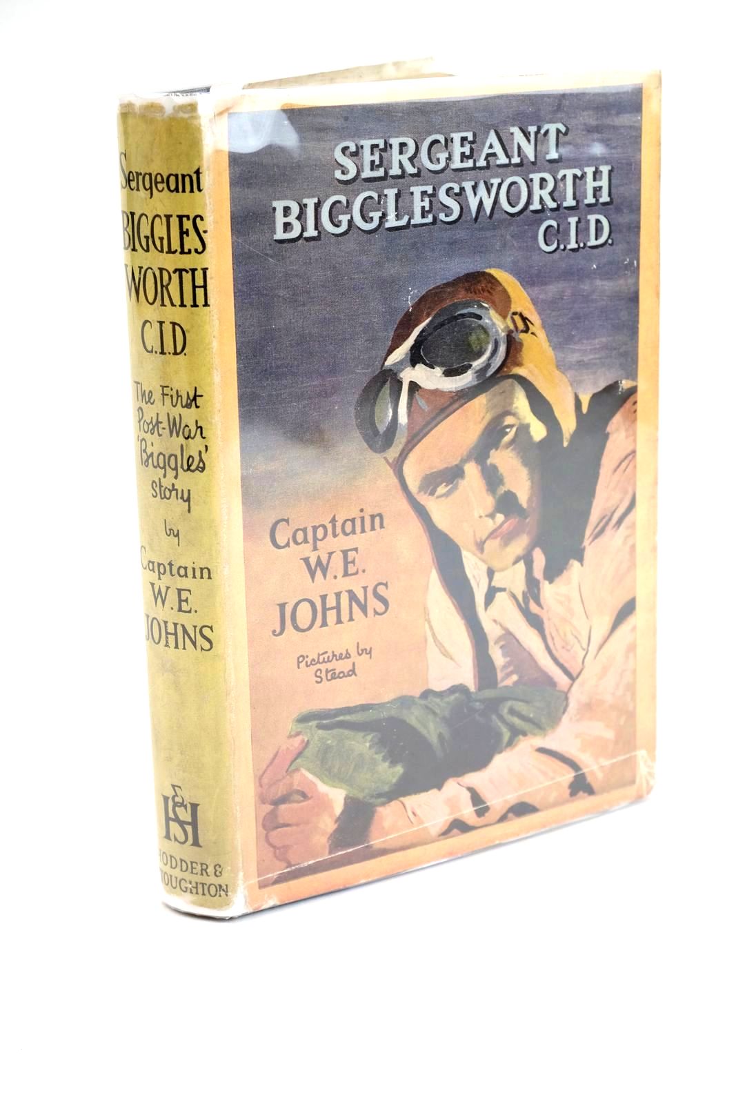 Photo of SERGEANT BIGGLESWORTH C.I.D. written by Johns, W.E. illustrated by Stead, Leslie published by Hodder &amp; Stoughton (STOCK CODE: 1323315)  for sale by Stella & Rose's Books