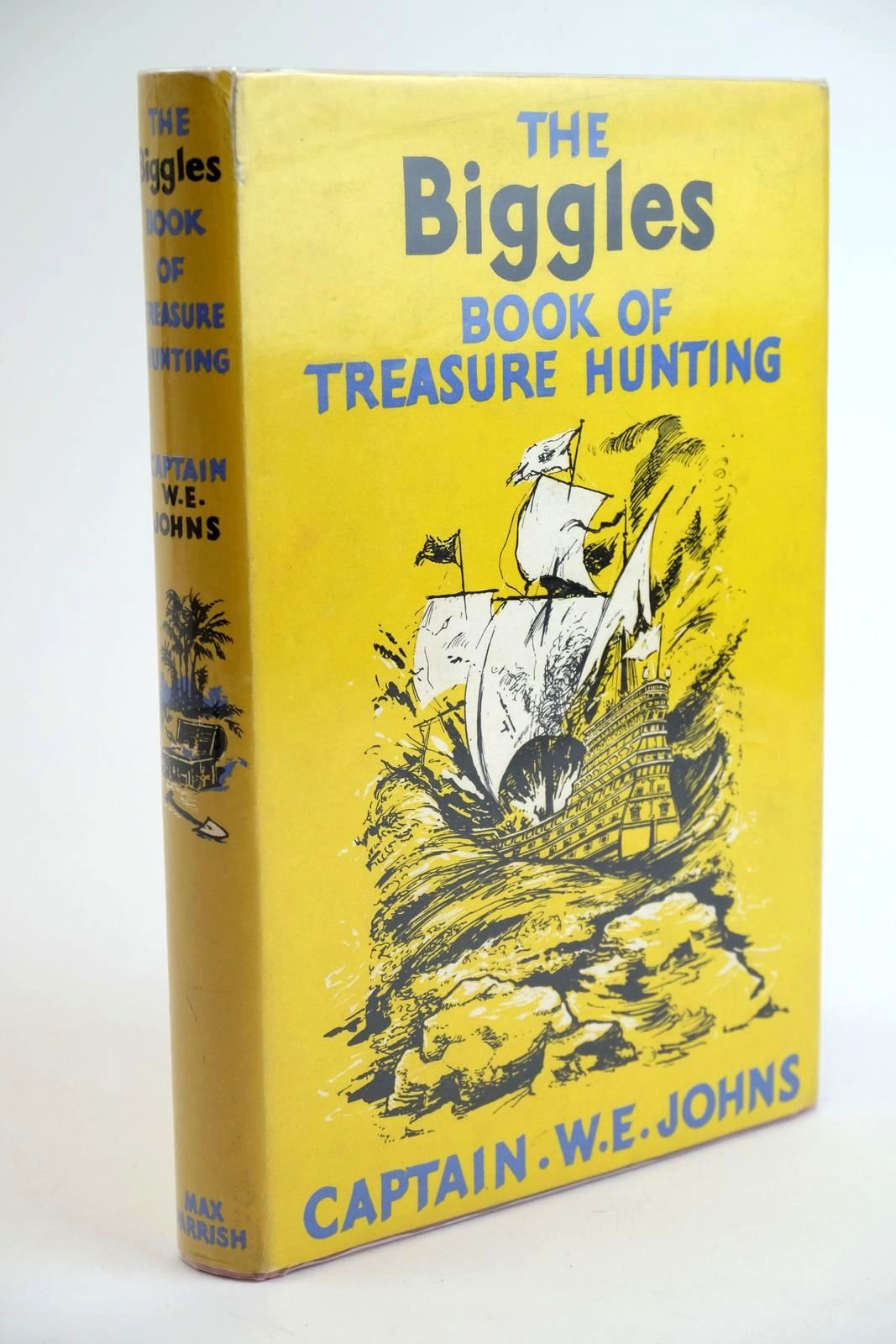 Photo of THE BIGGLES BOOK OF TREASURE HUNTING- Stock Number: 1323427