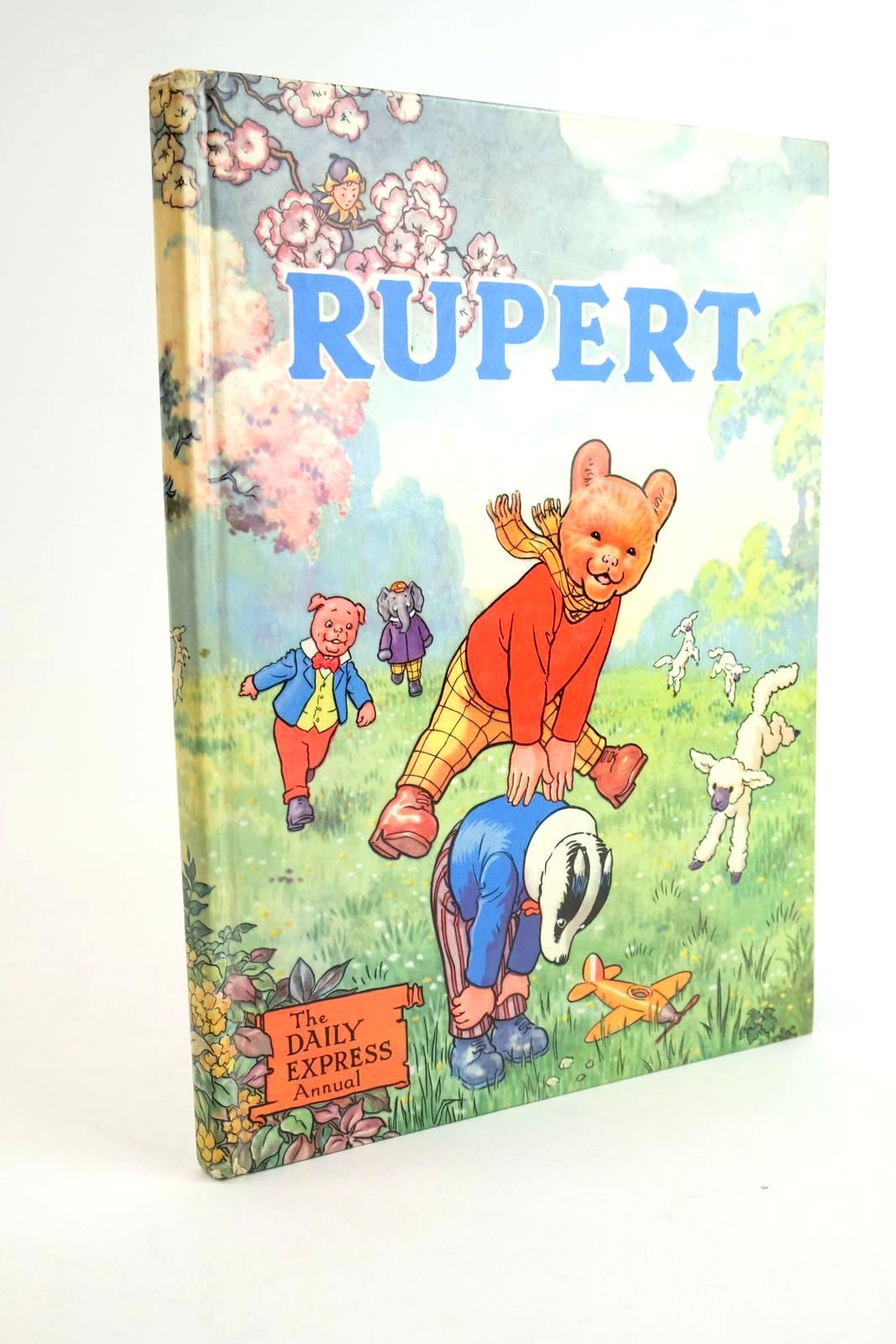 Photo of RUPERT ANNUAL 1958 written by Bestall, Alfred illustrated by Bestall, Alfred published by Daily Express (STOCK CODE: 1323619)  for sale by Stella & Rose's Books