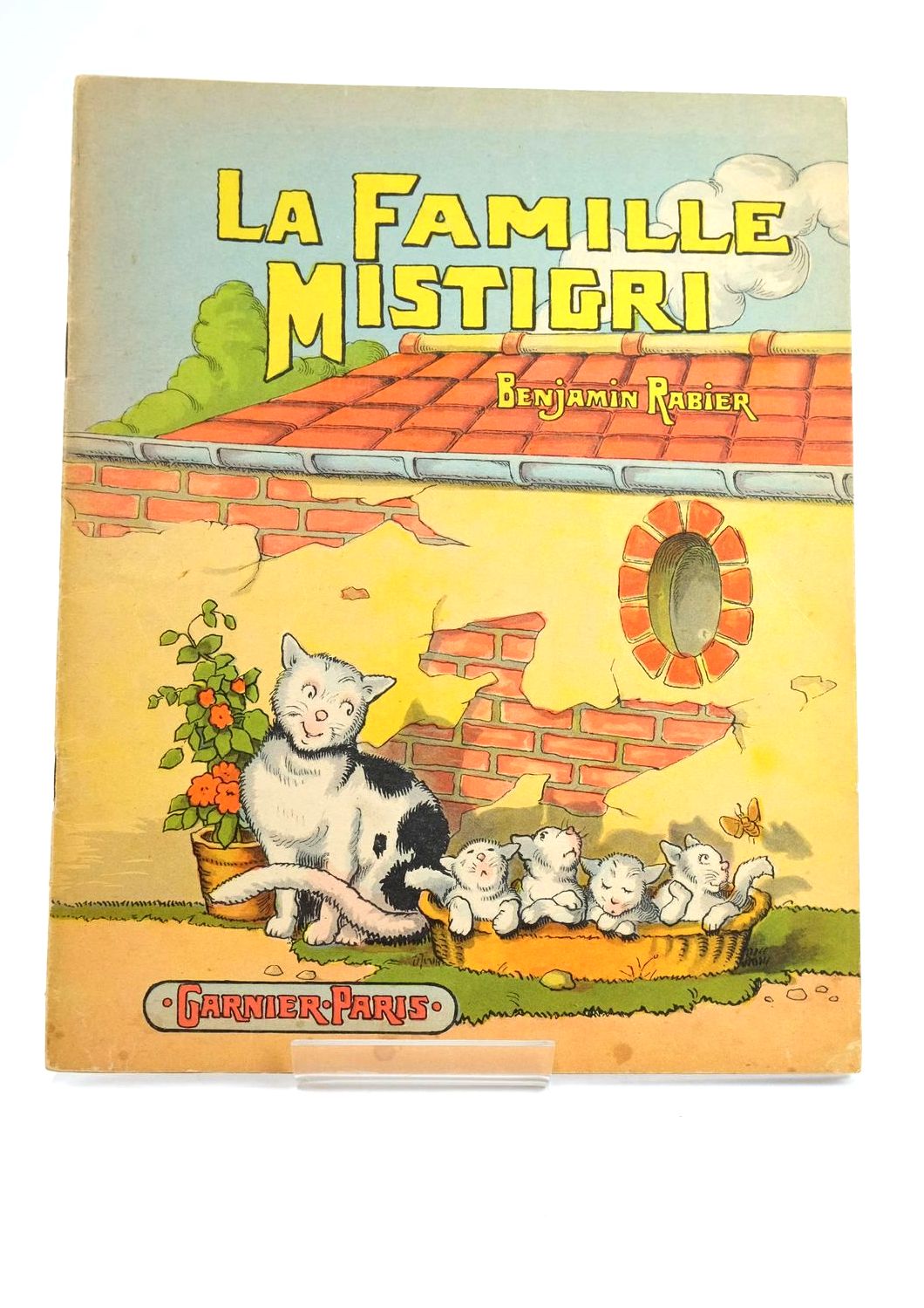 Photo of LA RAMILLE MISTIGRI written by Rabier, Benjamin illustrated by Rabier, Benjamin published by Garnier Paris (STOCK CODE: 1323687)  for sale by Stella & Rose's Books