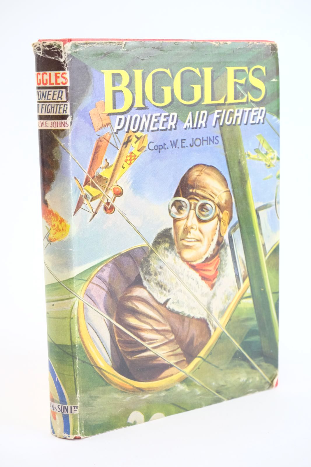 Photo of BIGGLES PIONEER AIR FIGHTER written by Johns, W.E. published by Dean & Son Ltd. (STOCK CODE: 1323882)  for sale by Stella & Rose's Books