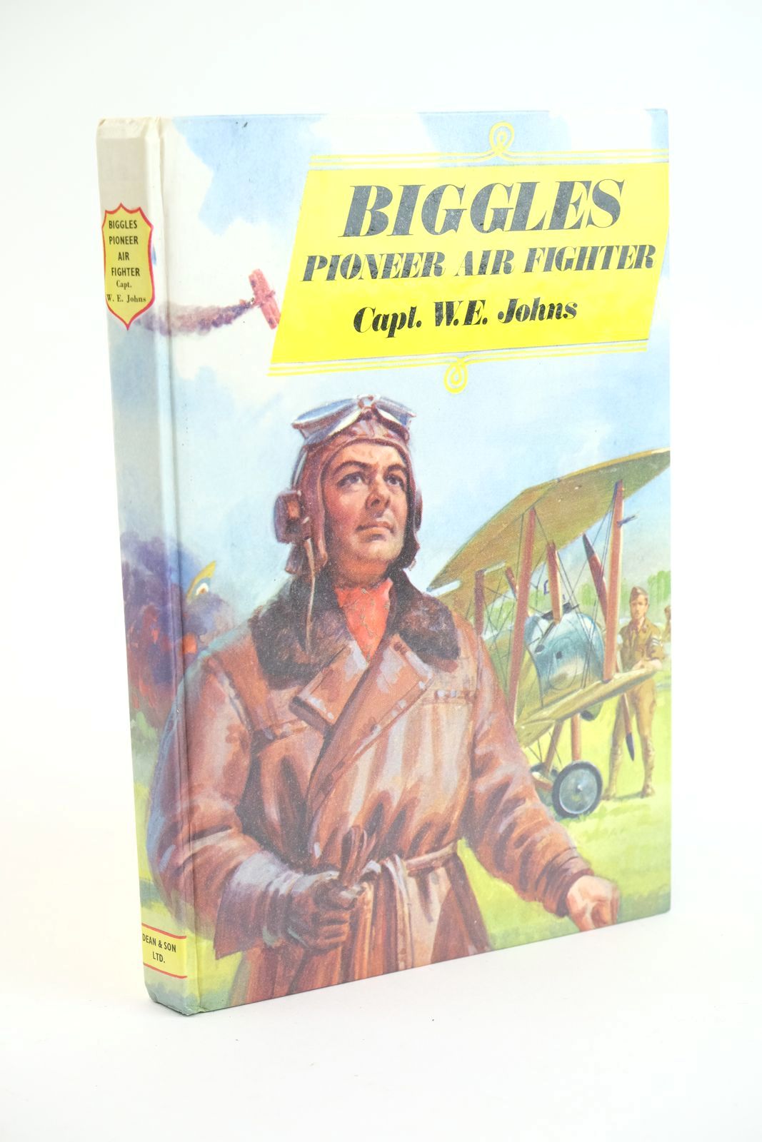 Photo of BIGGLES PIONEER AIR FIGHTER written by Johns, W.E. published by Dean &amp; Son Ltd. (STOCK CODE: 1323889)  for sale by Stella & Rose's Books