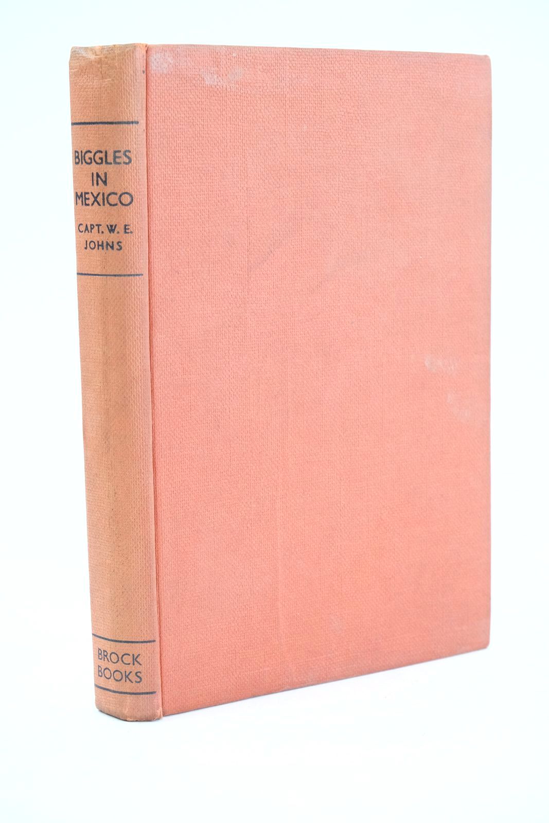 Photo of BIGGLES IN MEXICO written by Johns, W.E. illustrated by Stead, Leslie published by Brockhampton Press (STOCK CODE: 1323915)  for sale by Stella & Rose's Books
