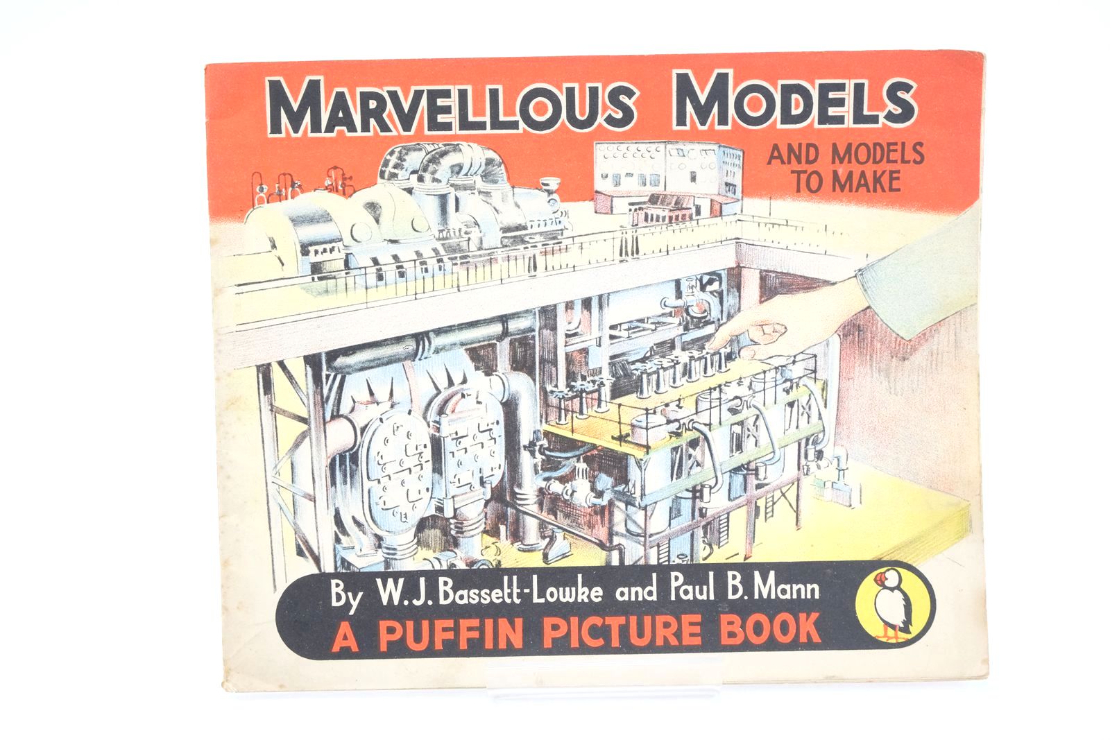 Photo of MARVELLOUS MODELS AND MODELS TO MAKE written by Bassett-Lowke, W.J. illustrated by Mann, Paul B. published by Penguin Books Ltd (STOCK CODE: 1323949)  for sale by Stella & Rose's Books