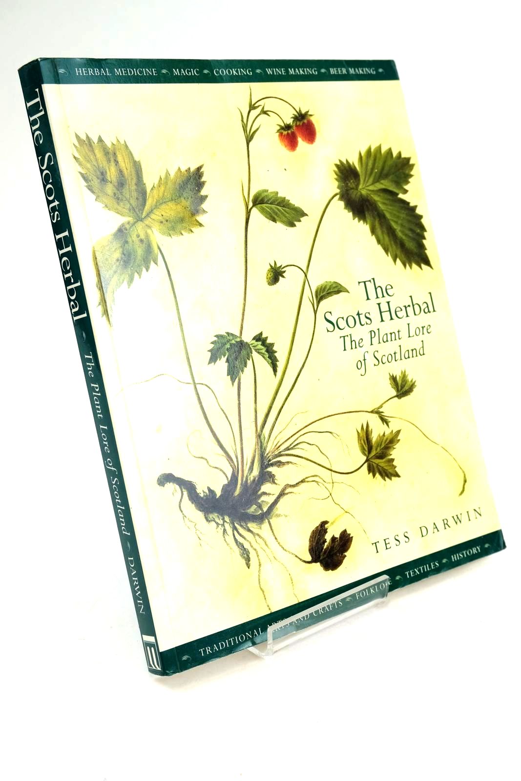 Photo of THE SCOTS HERBAL THE PLANT LORE OF SCOTLAND written by Darwin, Tess illustrated by Bewick, Thomas published by Mercat Press (STOCK CODE: 1324182)  for sale by Stella & Rose's Books