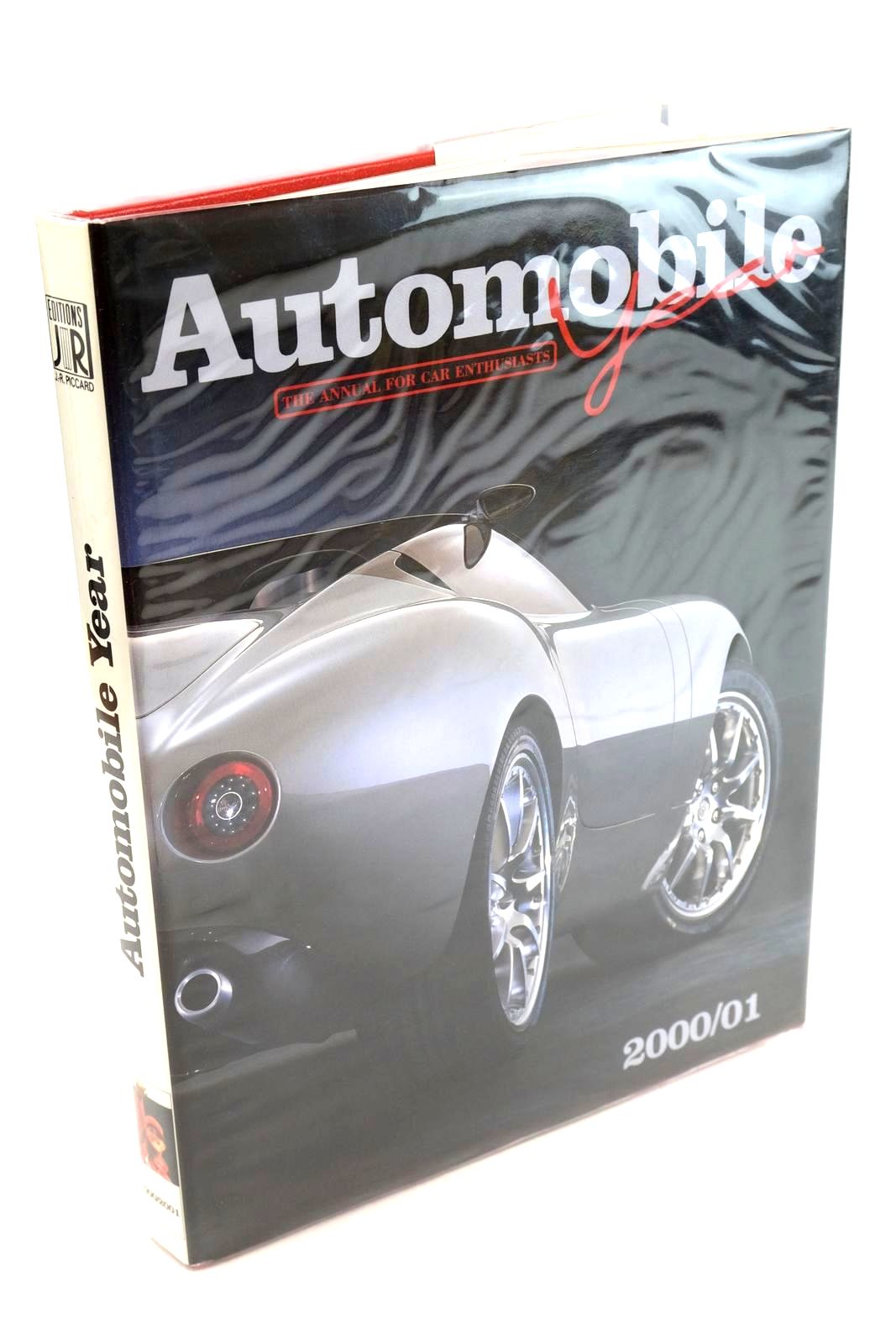 Stella & Rose's Books AUTOMOBILE YEAR No. 48 2000/2001, STOCK CODE 1324185