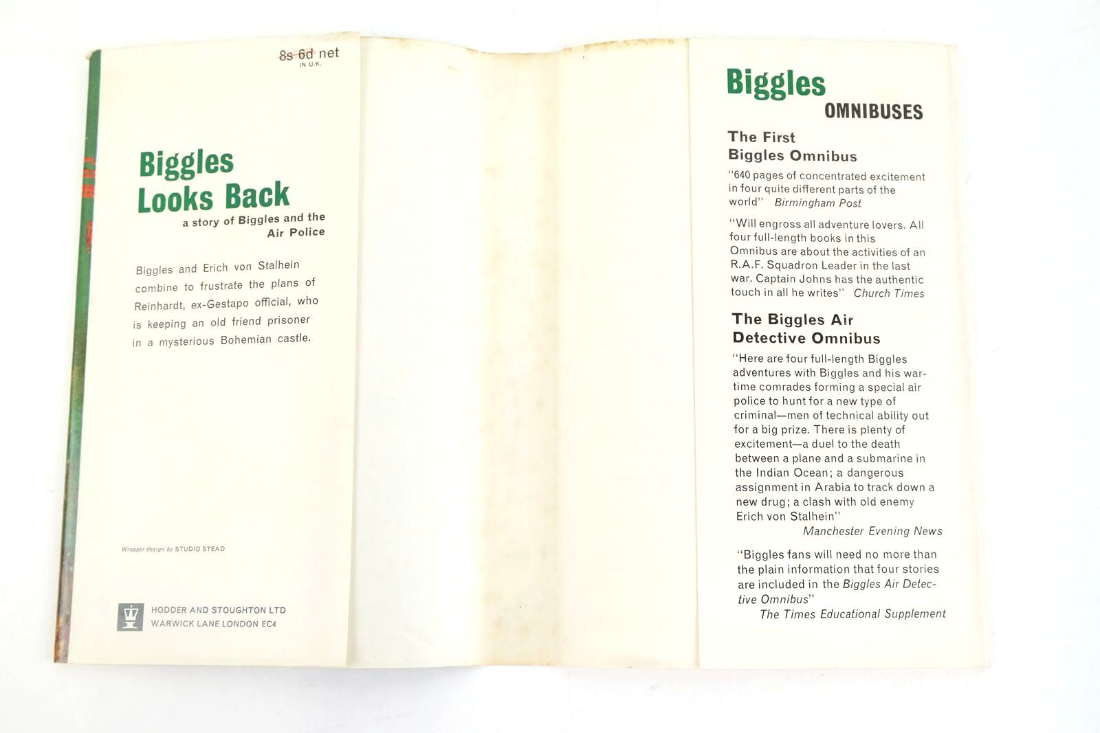 Photo of BIGGLES LOOKS BACK written by Johns, W.E. illustrated by Stead,  published by Hodder & Stoughton (STOCK CODE: 1324414)  for sale by Stella & Rose's Books