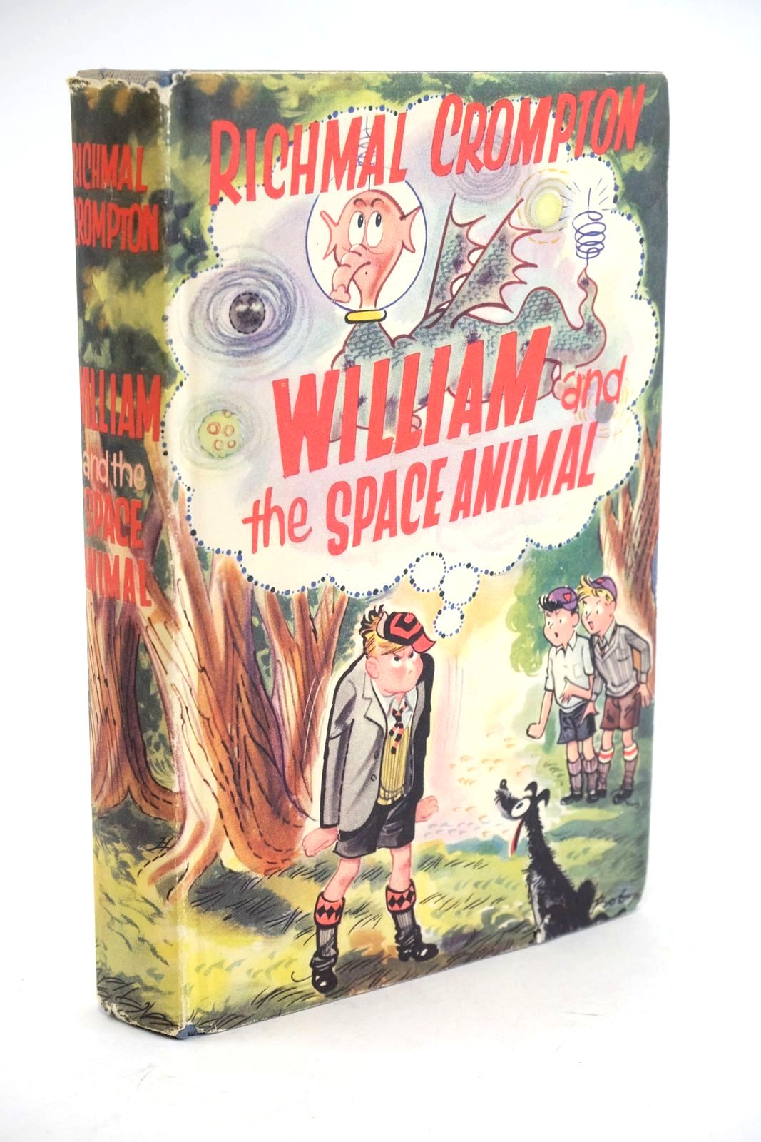 Photo of WILLIAM AND THE SPACE ANIMAL written by Crompton, Richmal illustrated by Henry, Thomas published by The Children's Book Club (STOCK CODE: 1324555)  for sale by Stella & Rose's Books