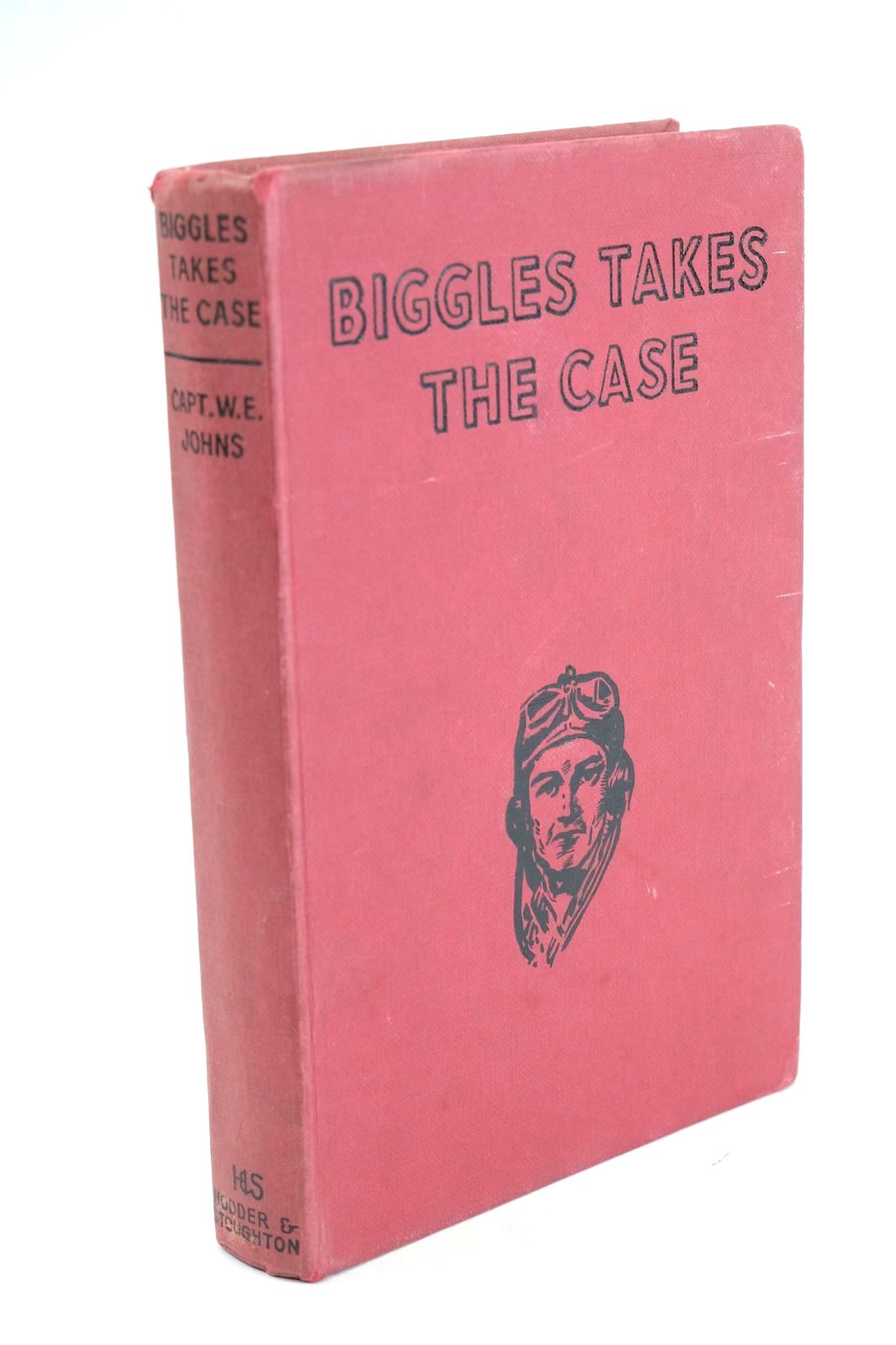 Photo of BIGGLES TAKES THE CASE written by Johns, W.E. illustrated by Stead, Leslie published by Hodder & Stoughton (STOCK CODE: 1324861)  for sale by Stella & Rose's Books