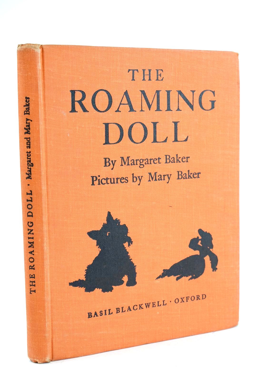 Photo of THE ROAMING DOLL written by Baker, Margaret illustrated by Baker, Mary published by Basil Blackwell (STOCK CODE: 1324902)  for sale by Stella & Rose's Books