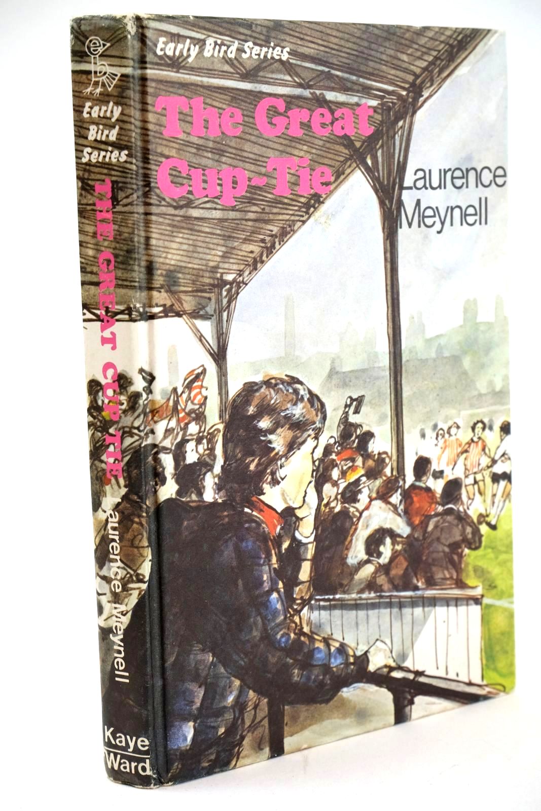 Photo of THE GREAT CUP-TIE written by Meynell, Laurence illustrated by Floyd, Gareth published by Kaye &amp; Ward Ltd. (STOCK CODE: 1325026)  for sale by Stella & Rose's Books