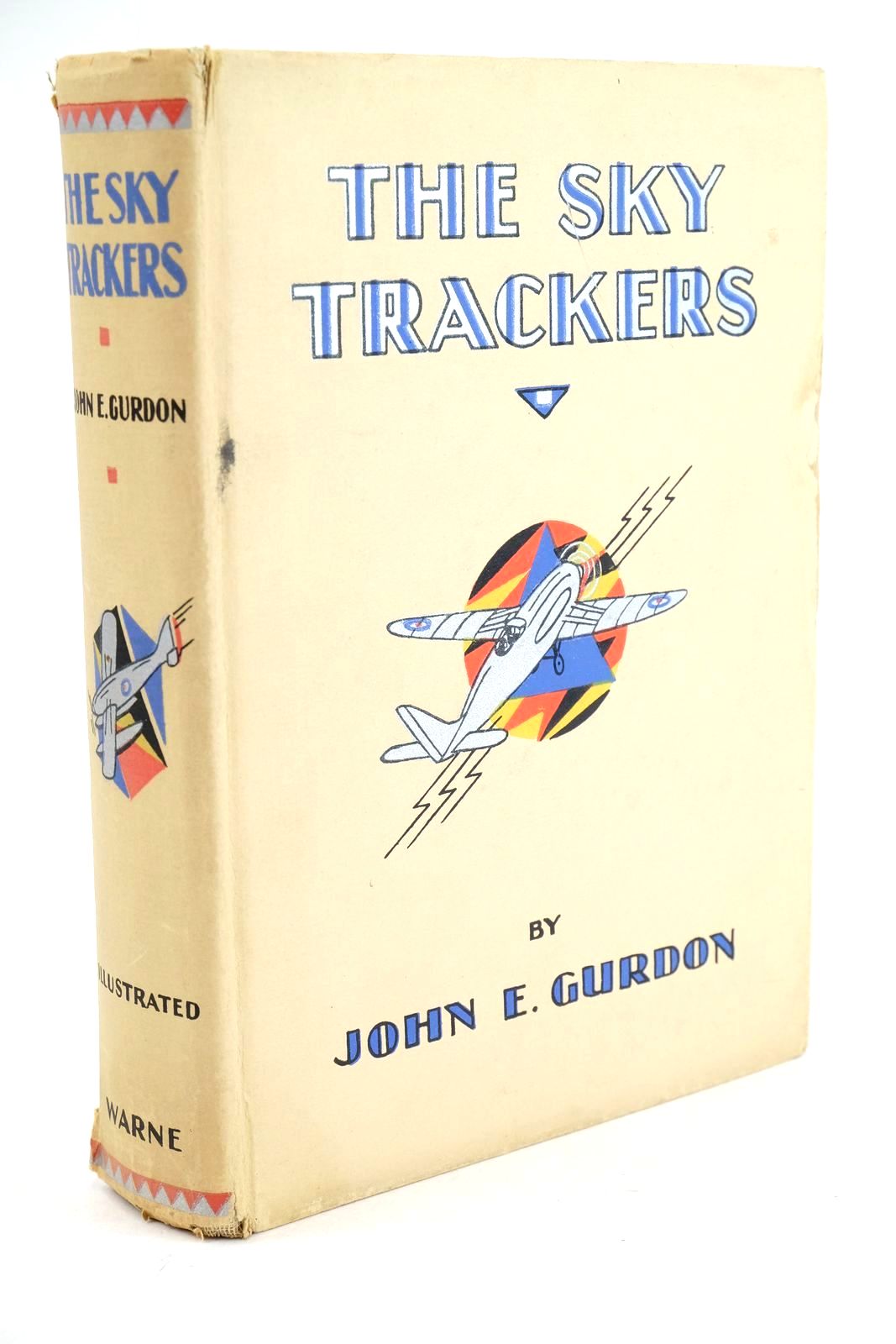 Photo of THE SKY TRACKERS written by Gurdon, John E. illustrated by Drigin, S. published by Frederick Warne &amp; Co Ltd. (STOCK CODE: 1325229)  for sale by Stella & Rose's Books