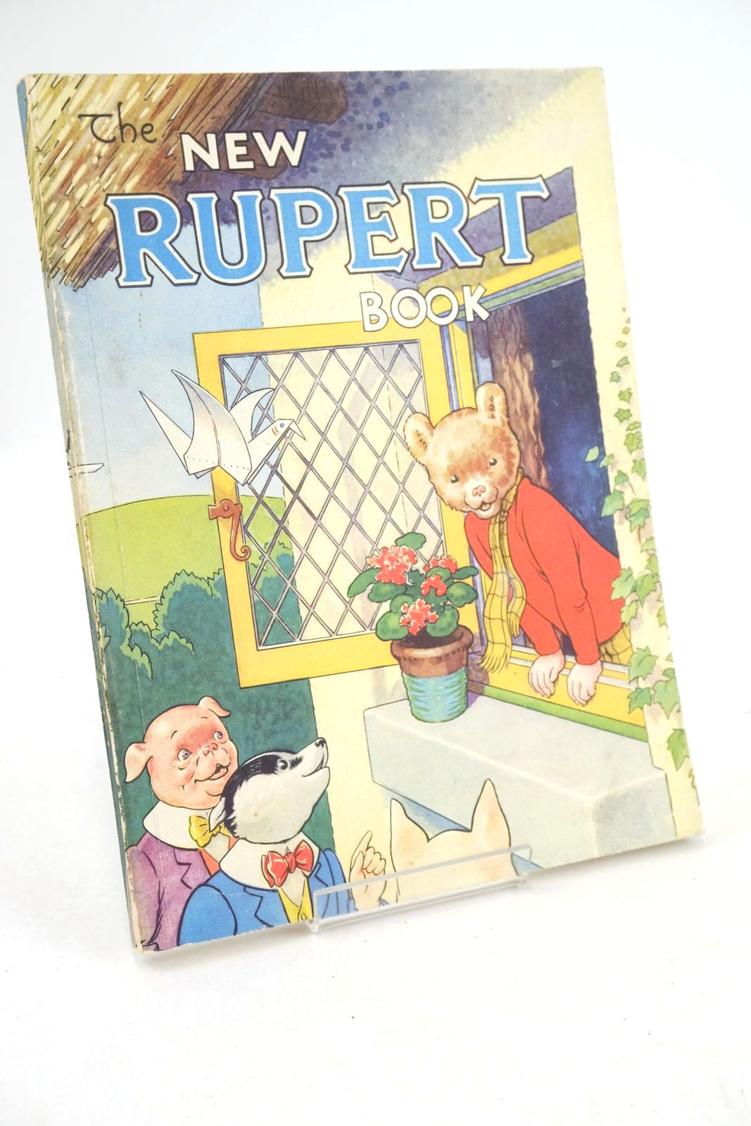 Photo of RUPERT ANNUAL 1946 - THE NEW RUPERT BOOK- Stock Number: 1325626