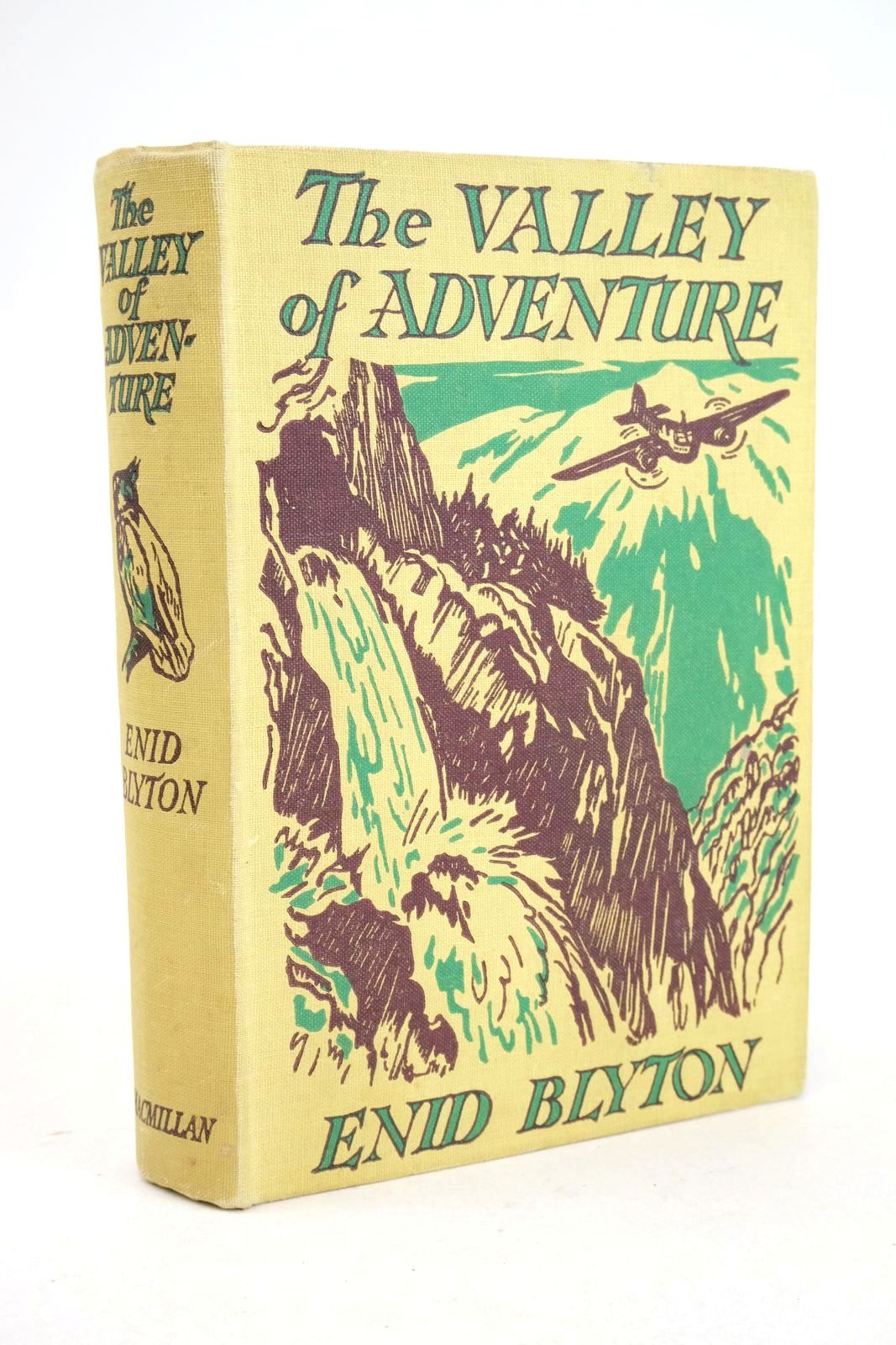 Photo of THE VALLEY OF ADVENTURE written by Blyton, Enid illustrated by Tresilian, Stuart published by Macmillan & Co. Ltd. (STOCK CODE: 1325706)  for sale by Stella & Rose's Books
