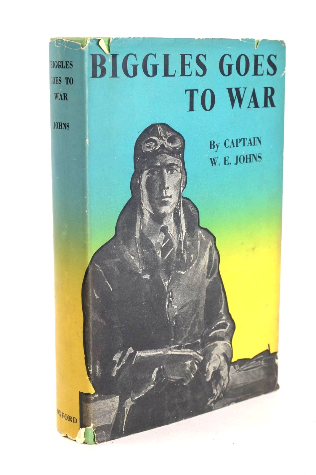 Photo of BIGGLES GOES TO WAR written by Johns, W.E. illustrated by Tyas, Martin published by Oxford University Press, Geoffrey Cumberlege (STOCK CODE: 1326223)  for sale by Stella & Rose's Books