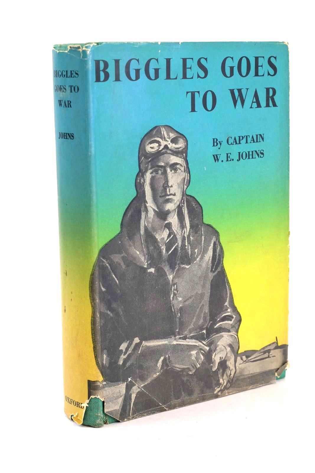 Photo of BIGGLES GOES TO WAR written by Johns, W.E. illustrated by Tyas, Martin published by Oxford University Press, Geoffrey Cumberlege (STOCK CODE: 1326286)  for sale by Stella & Rose's Books