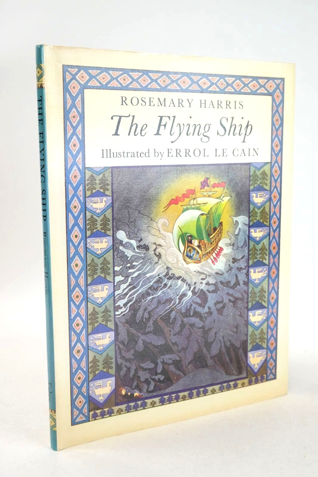 Photo of THE FLYING SHIP written by Harris, Rosemary illustrated by Le Cain, Errol published by Faber &amp; Faber (STOCK CODE: 1326304)  for sale by Stella & Rose's Books