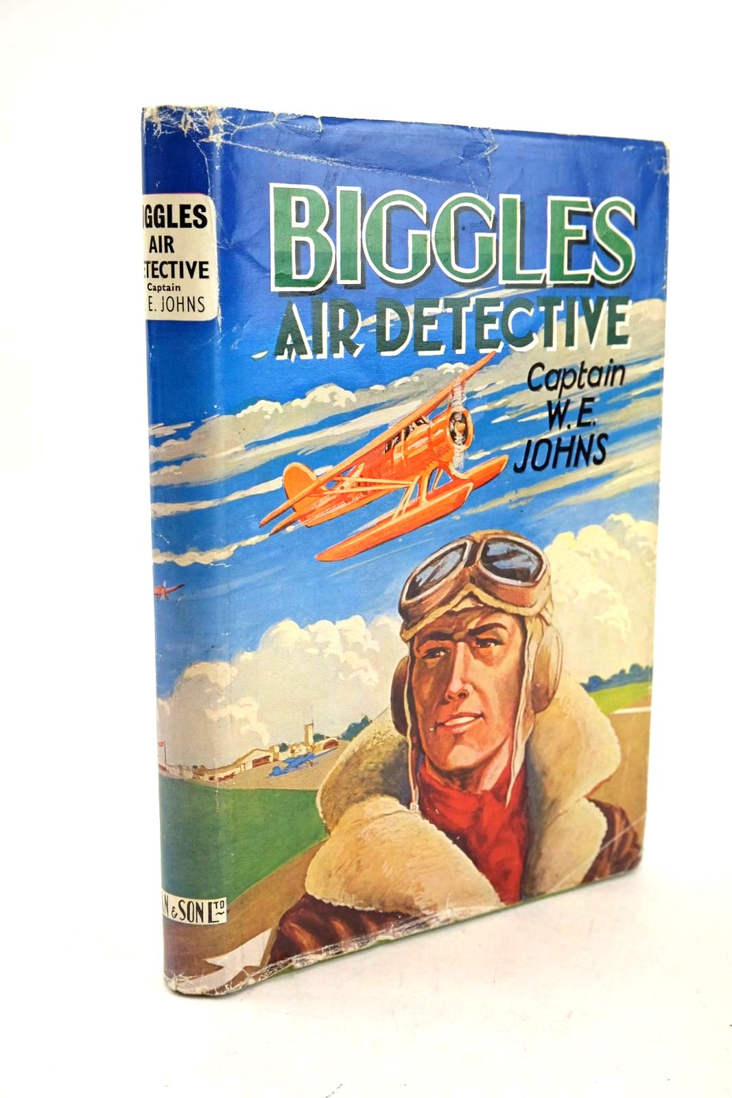 Photo of BIGGLES AIR DETECTIVE written by Johns, W.E. published by Dean &amp; Son (STOCK CODE: 1326593)  for sale by Stella & Rose's Books