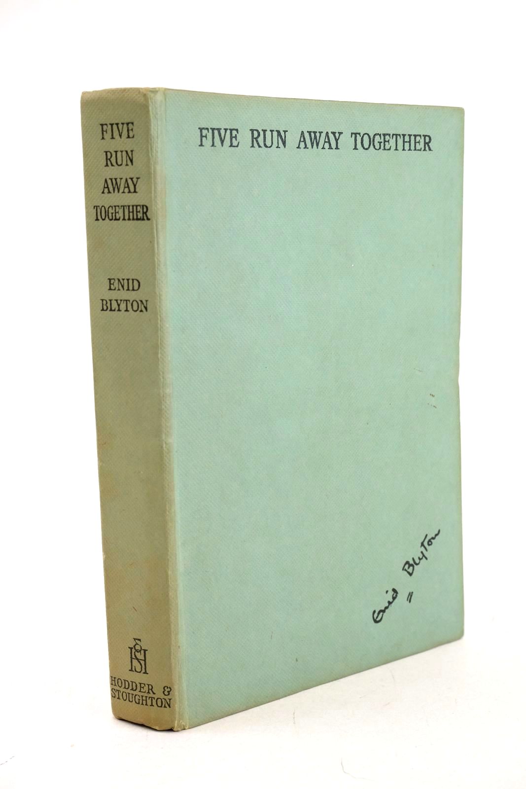 Photo of FIVE RUN AWAY TOGETHER- Stock Number: 1326750