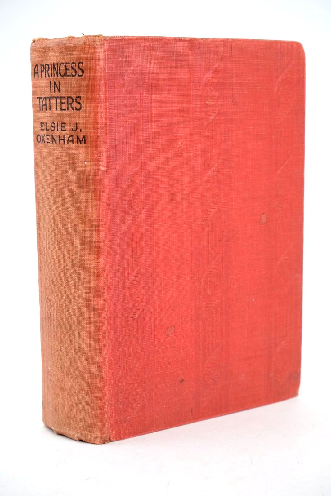 Photo of A PRINCESS IN TATTERS written by Oxenham, Elsie J. published by Collins Clear-Type Press (STOCK CODE: 1326853)  for sale by Stella & Rose's Books