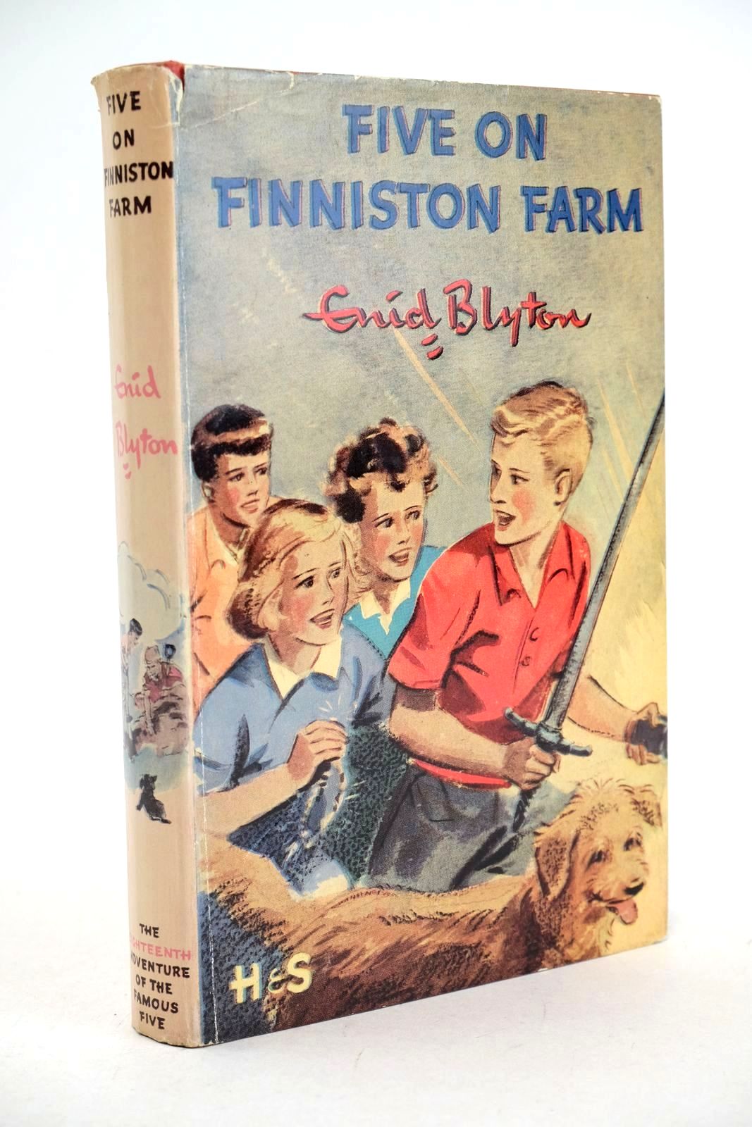 Photo of FIVE ON FINNISTON FARM written by Blyton, Enid illustrated by Soper, Eileen published by Hodder &amp; Stoughton (STOCK CODE: 1327000)  for sale by Stella & Rose's Books