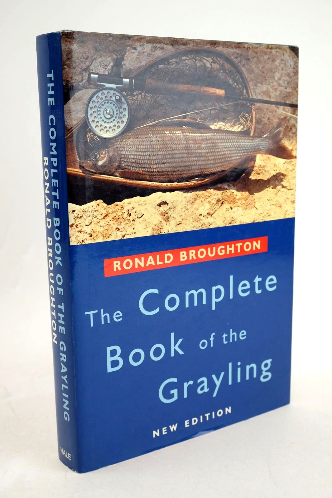 Photo of THE COMPLETE BOOK OF THE GRAYLING written by Broughton, Ronald published by Robert Hale Limited (STOCK CODE: 1327401)  for sale by Stella & Rose's Books