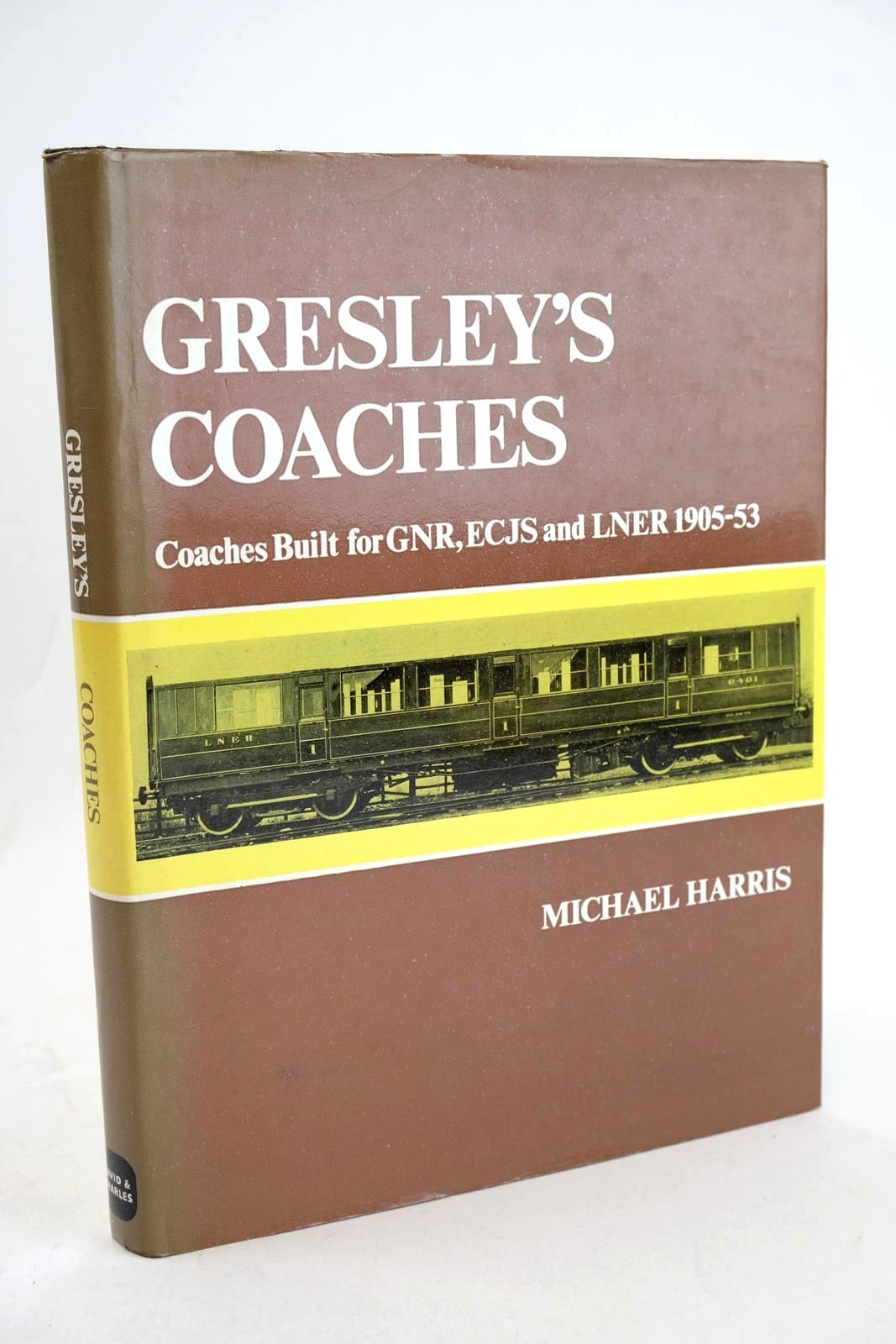 Photo of GRESLEY'S COACHES: COACHES BUILT FOR GNR, ECJS AND LNER 1905-53- Stock Number: 1327411