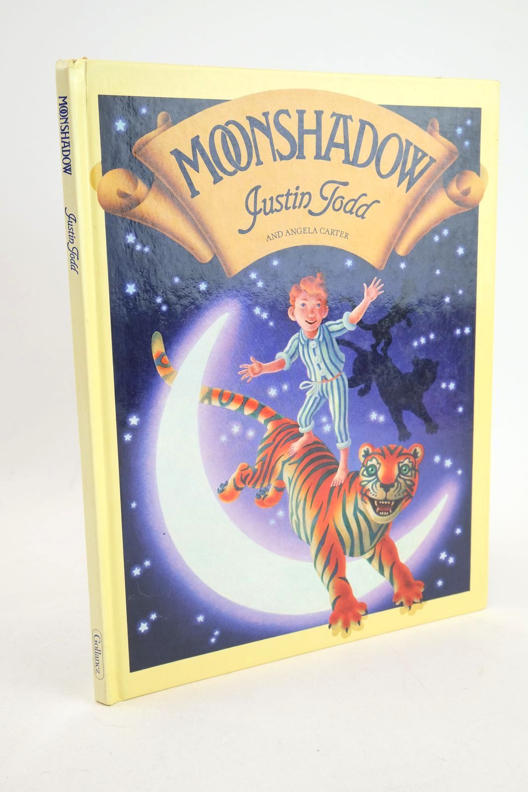 Photo of MOONSHADOW written by Carter, Angela illustrated by Todd, Justin published by Victor Gollancz Ltd. (STOCK CODE: 1327482)  for sale by Stella & Rose's Books