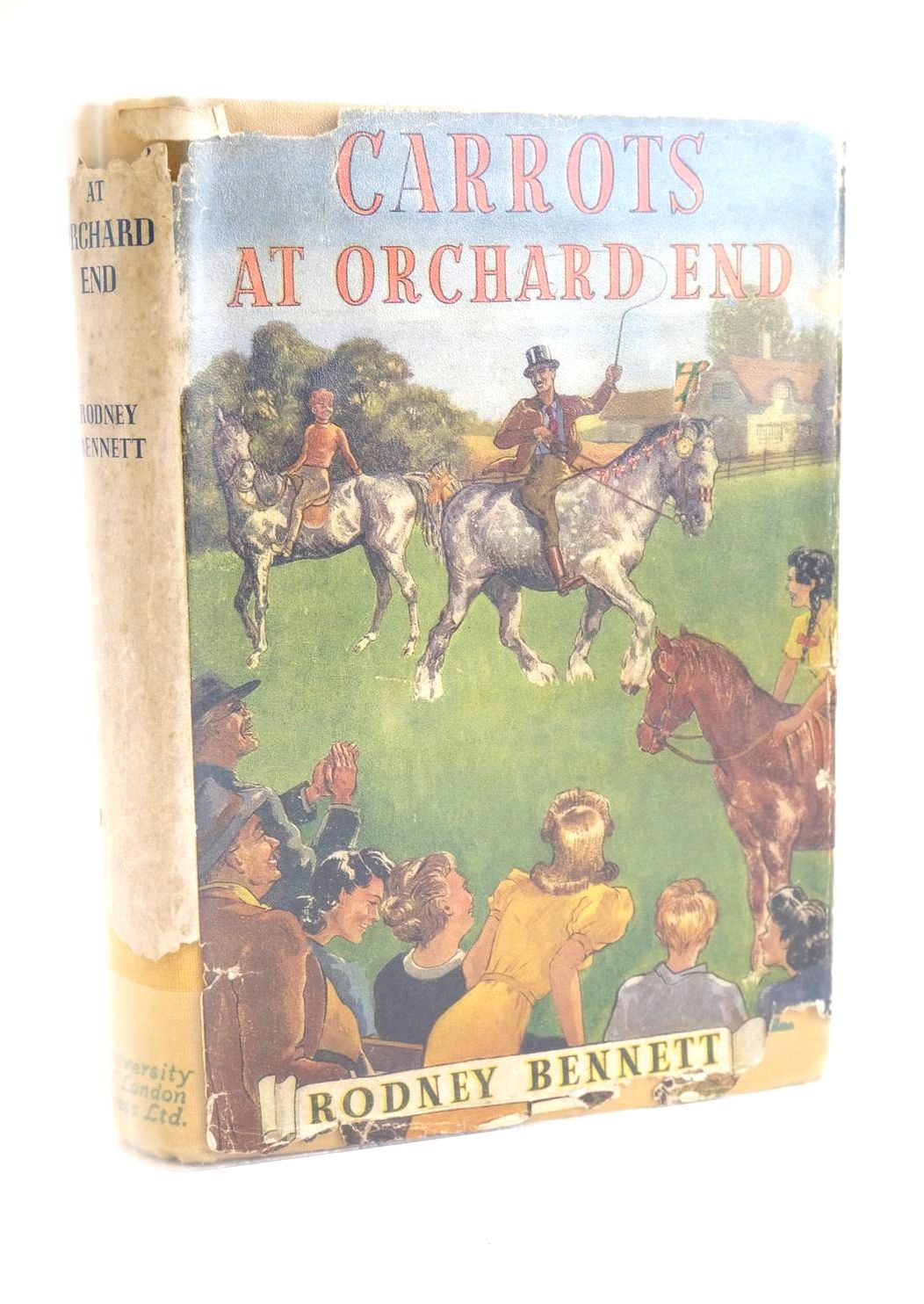 Photo of CARROTS AT ORCHARD END written by Bennett, Rodney illustrated by Fuller, Alison published by University of London Press Ltd. (STOCK CODE: 1328009)  for sale by Stella & Rose's Books