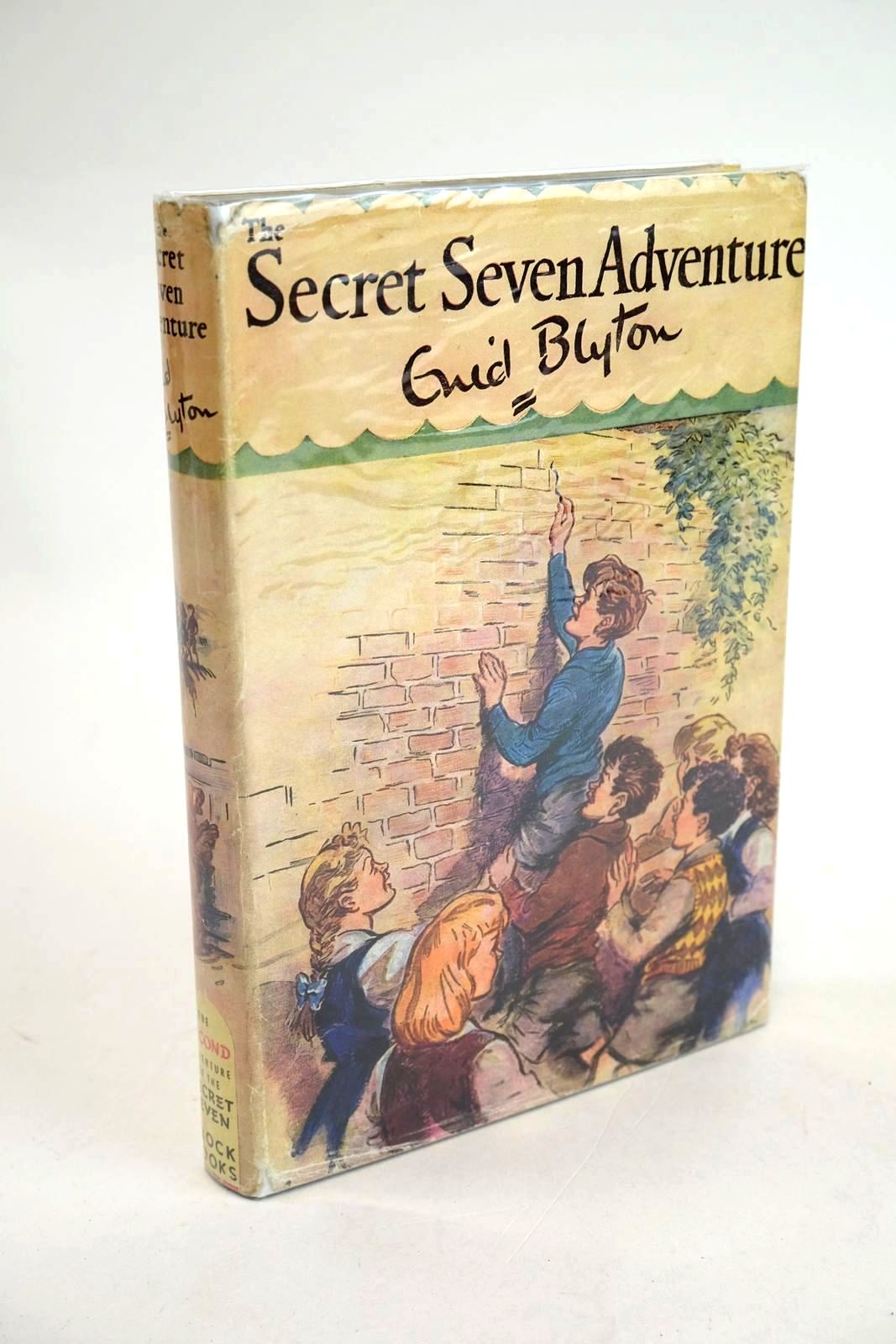 Photo of THE SECRET SEVEN ADVENTURE written by Blyton, Enid illustrated by Brook, George published by Brockhampton Press (STOCK CODE: 1330027)  for sale by Stella & Rose's Books