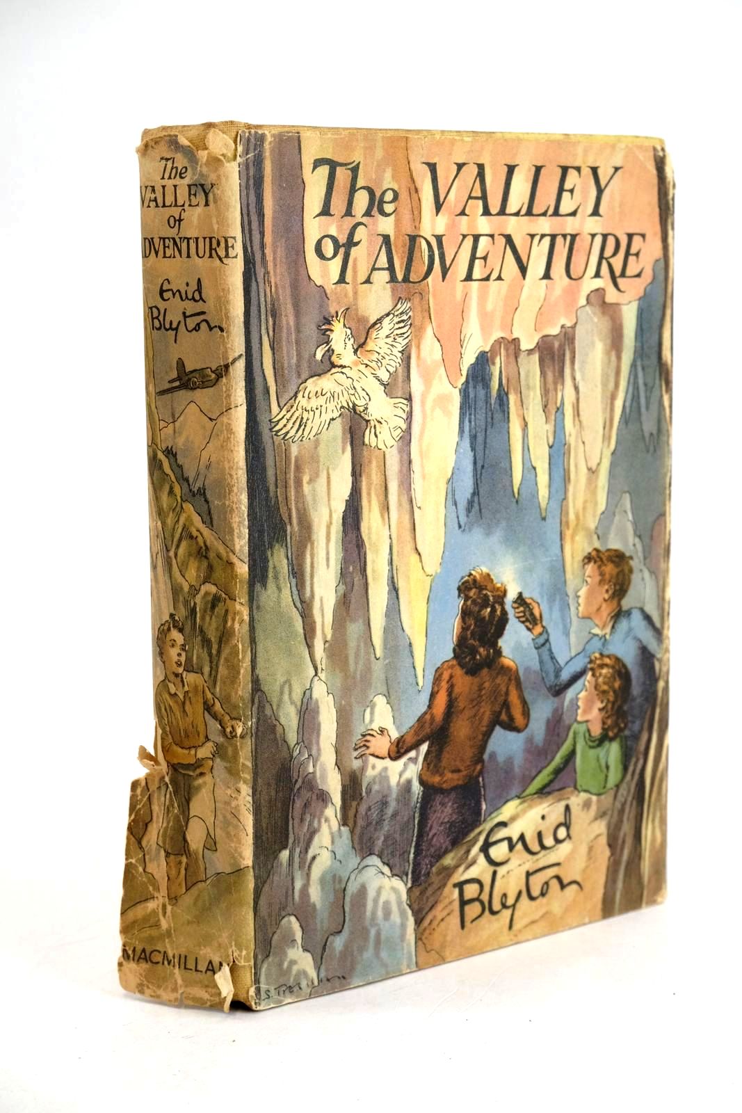 Photo of THE VALLEY OF ADVENTURE- Stock Number: 1330153